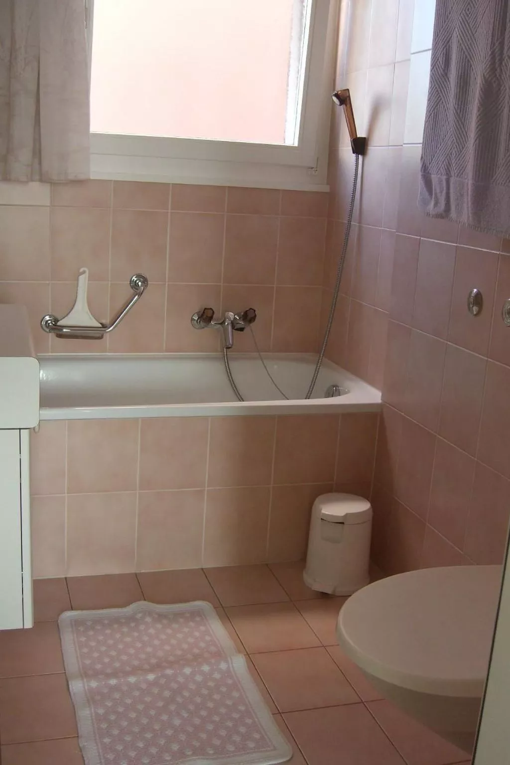 Relax-Image-tags.info