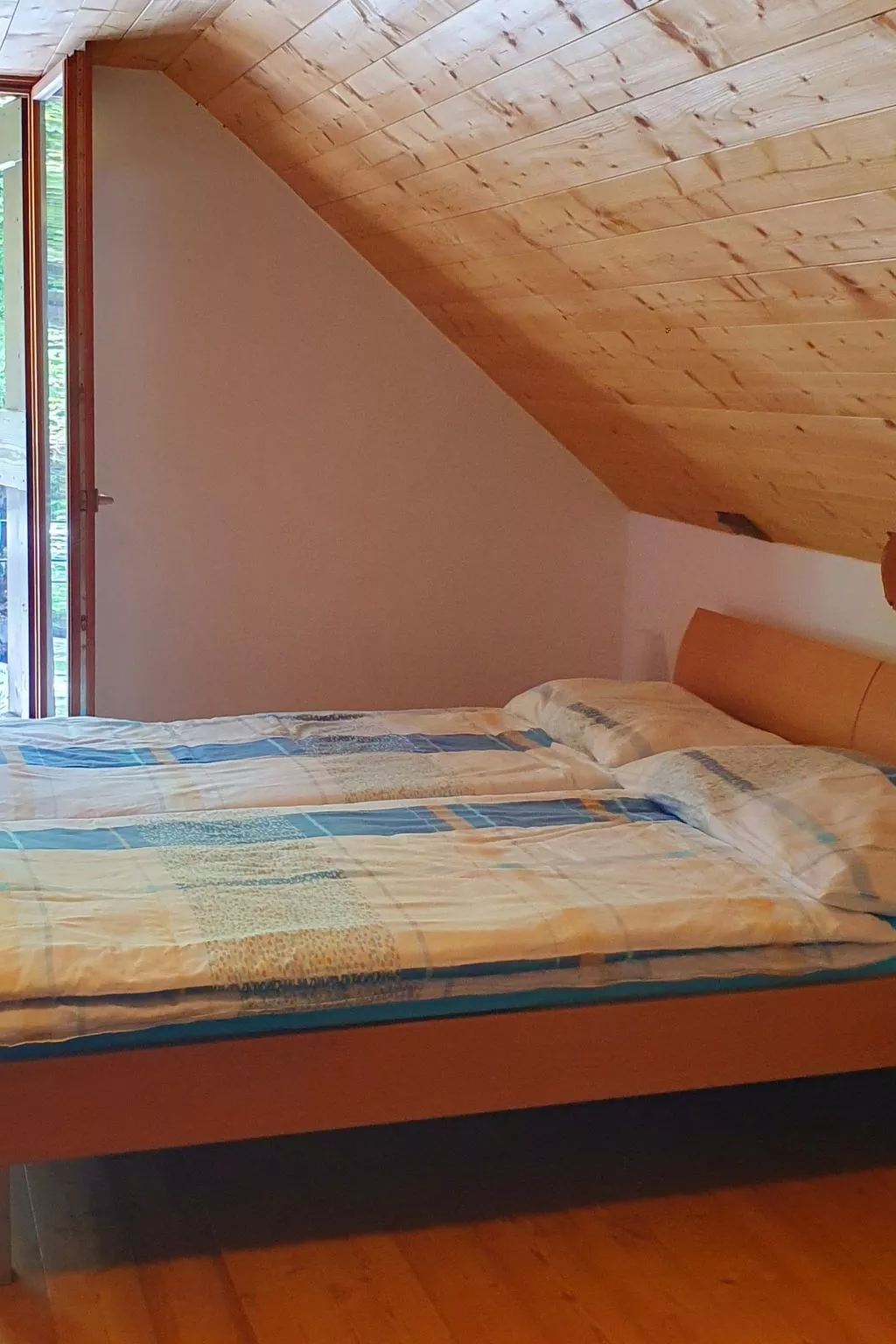 MAva"-Haus mit Blick aufs Wasser-Image-tags.info