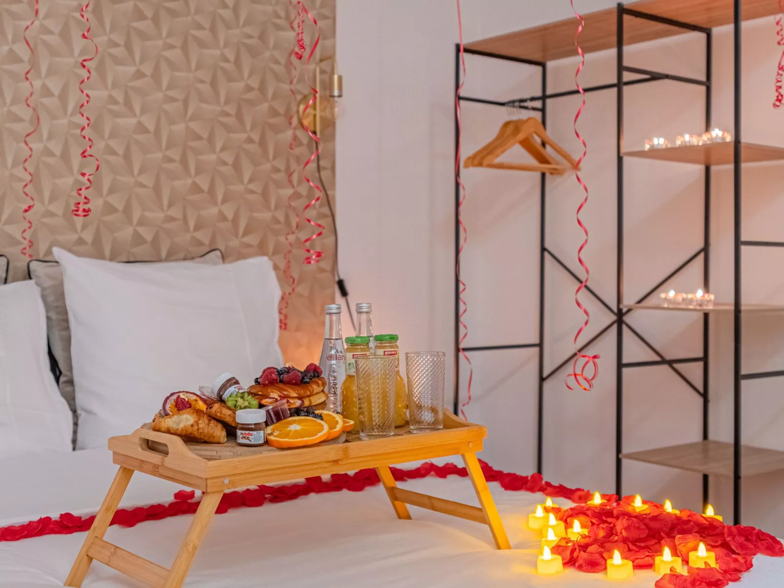 Ferienwohnung "Luxury Cinéphile"-Binnen