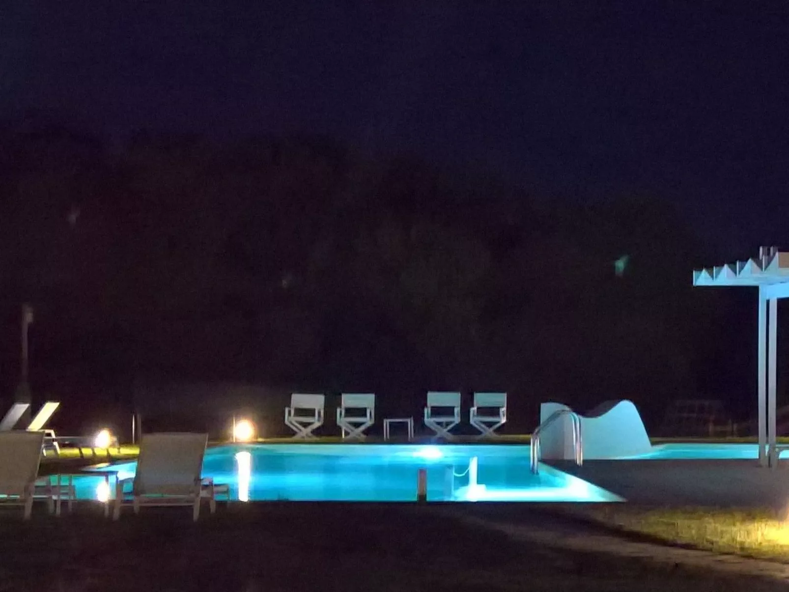 White Villas BV-Buiten