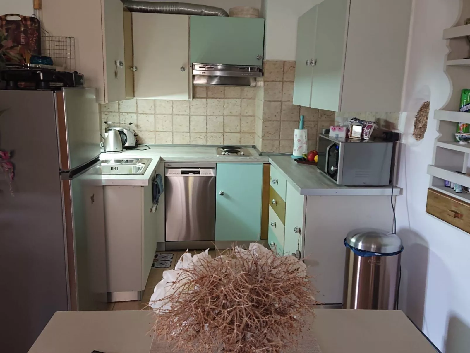 In Pefki mit Terrasse und Grill-Binnen