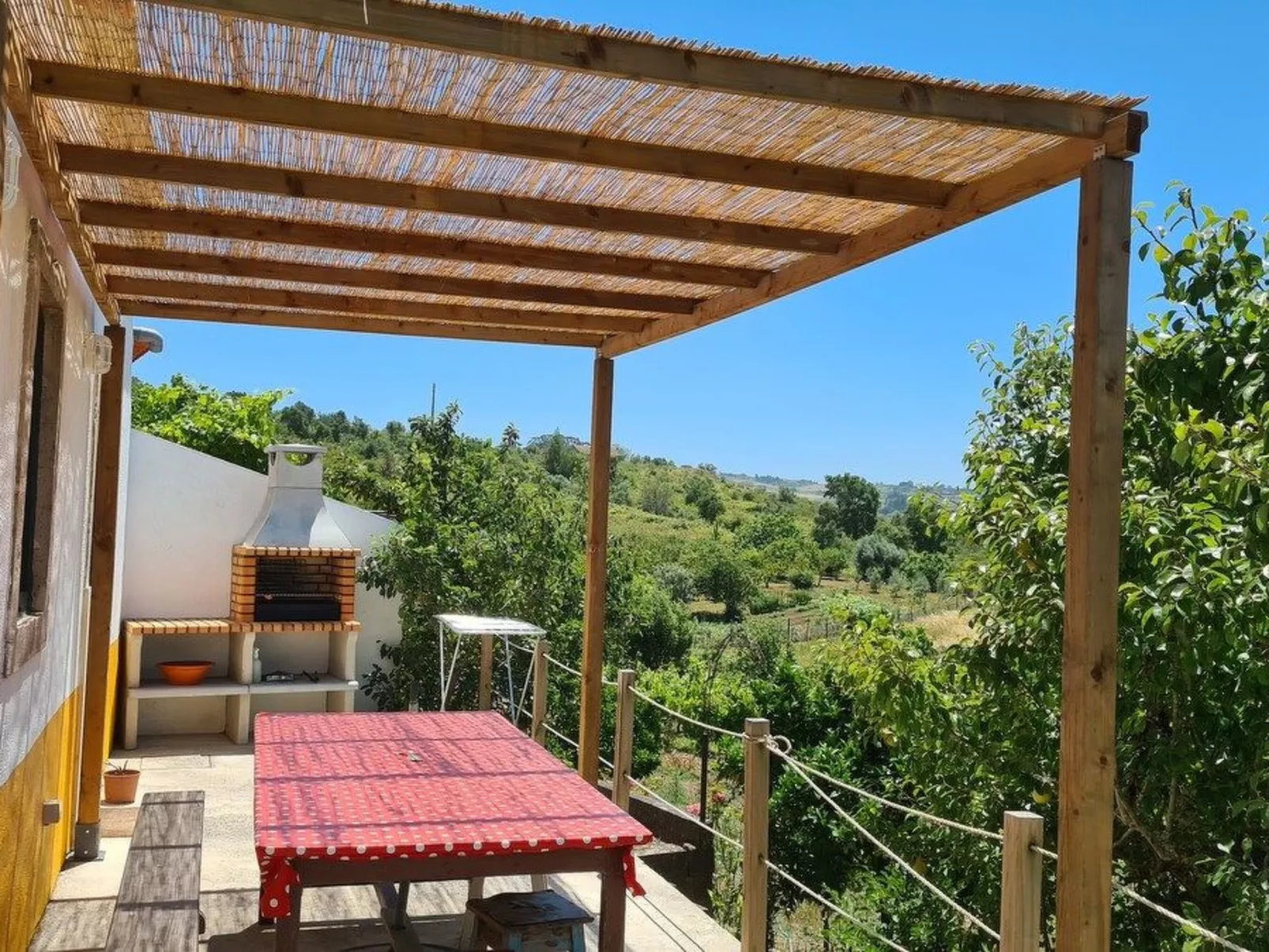 Haus in einem Bauernhof zwischen Weinbergen 2-Buiten