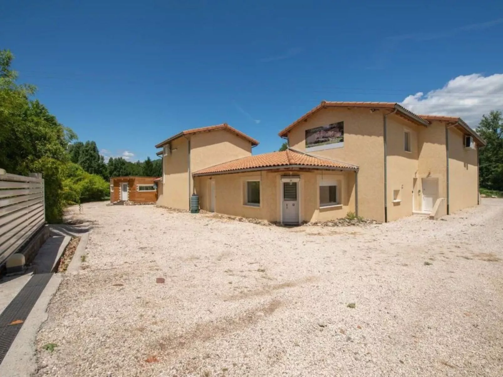 Mit Privatpool in Gagnieres