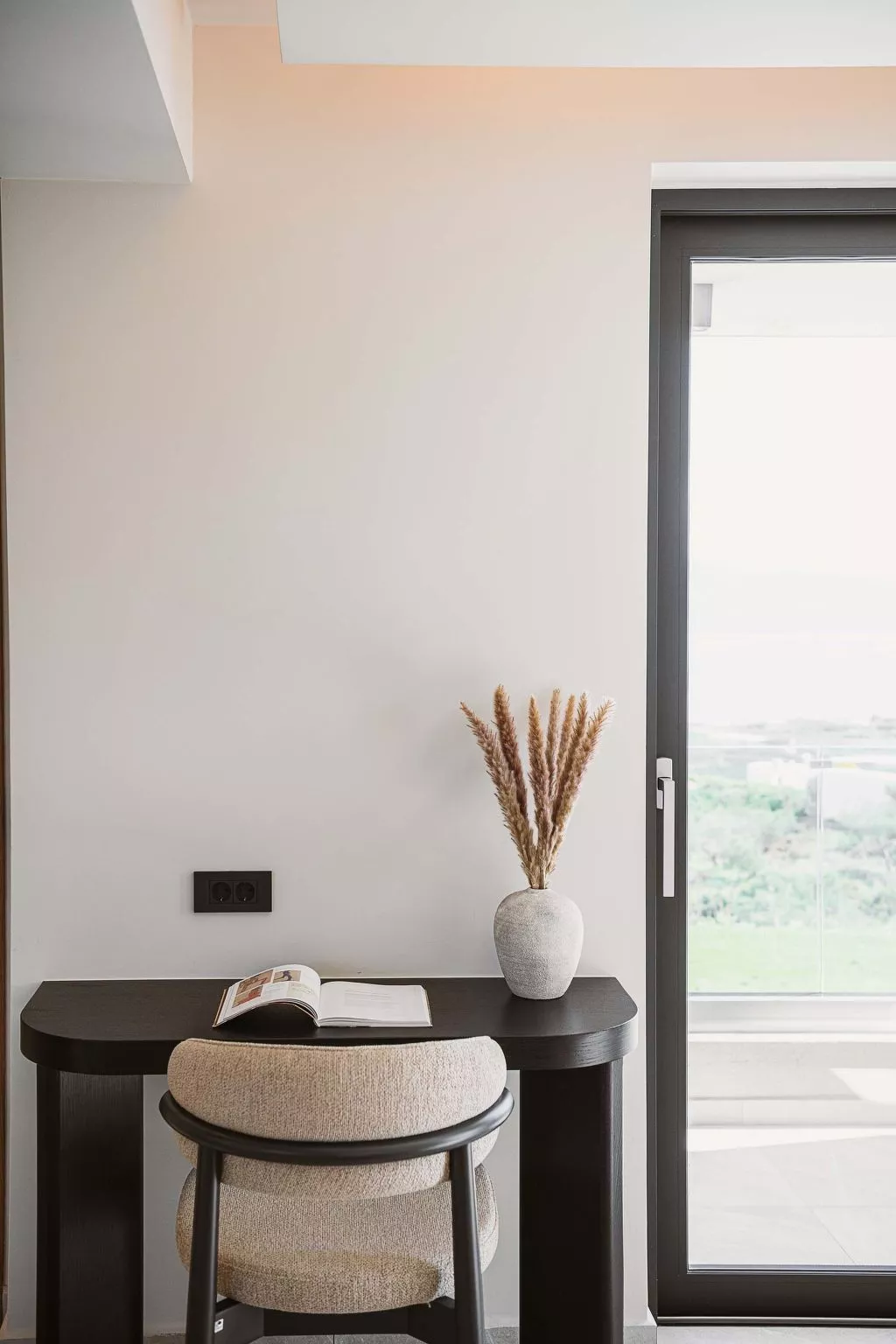 Rastoni Villa I 'Free' beheizter Pool, Panoramablick-Binnen