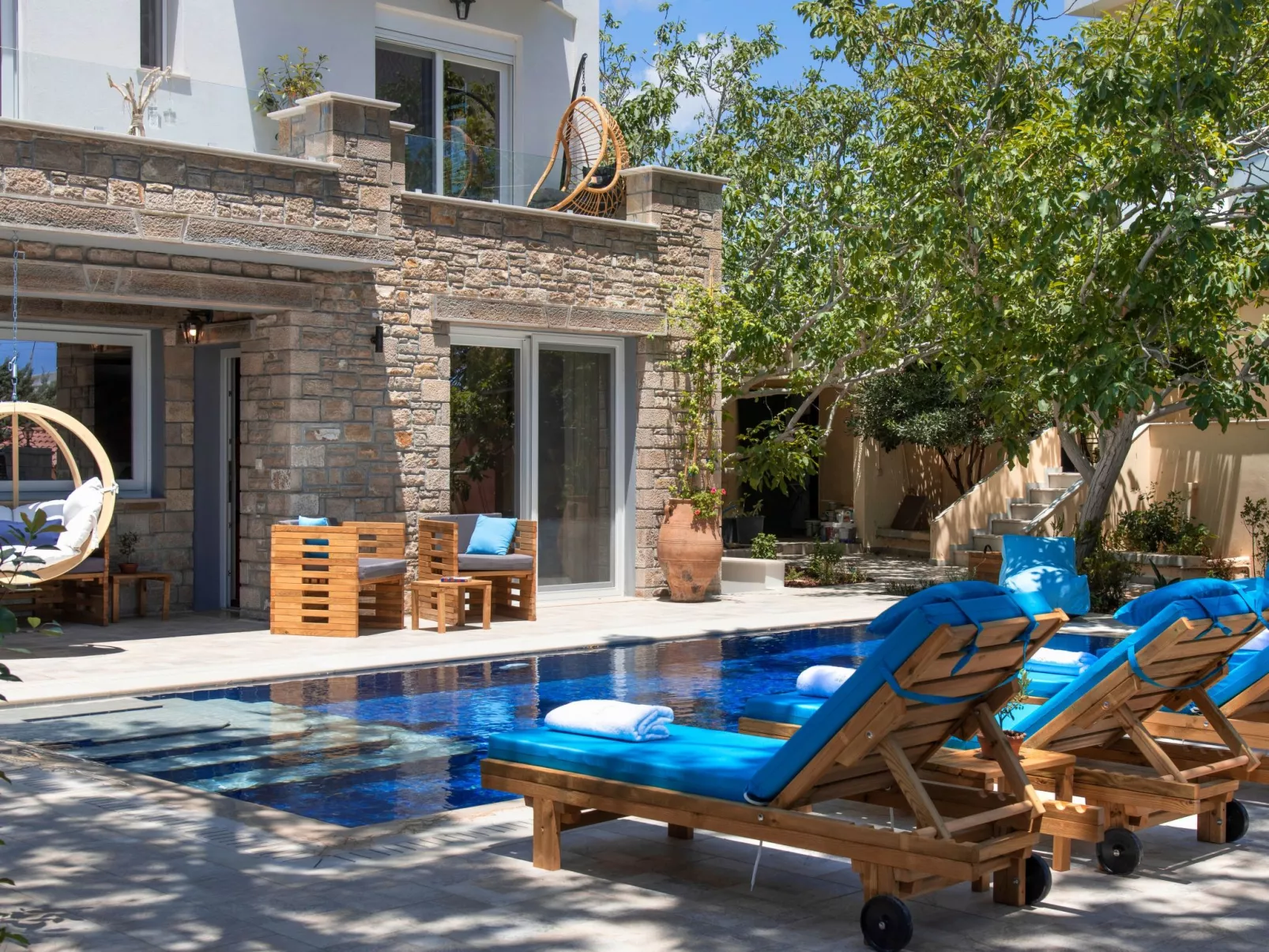 Luxuriöses Ferienhaus mit heizbarem Infinitypool-Buiten