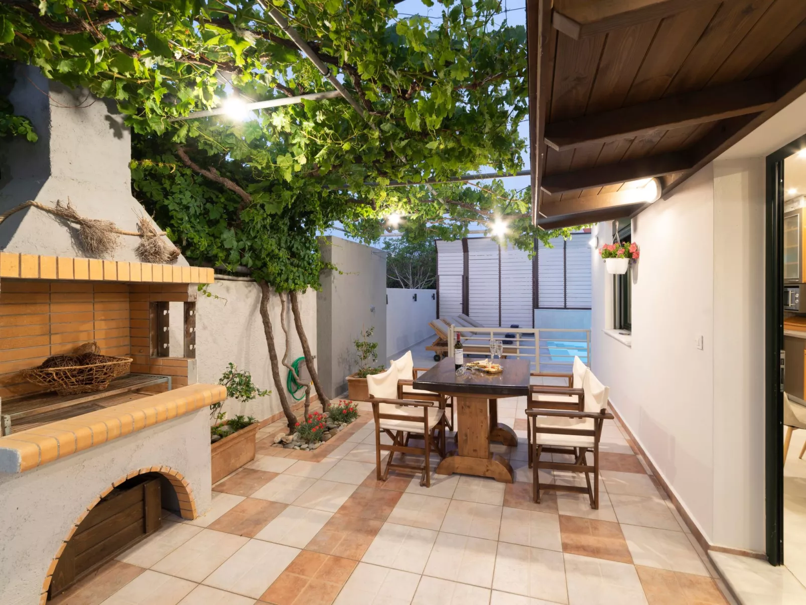 Villa Krevatina mit privatem Pool und großer Veranda-Buiten