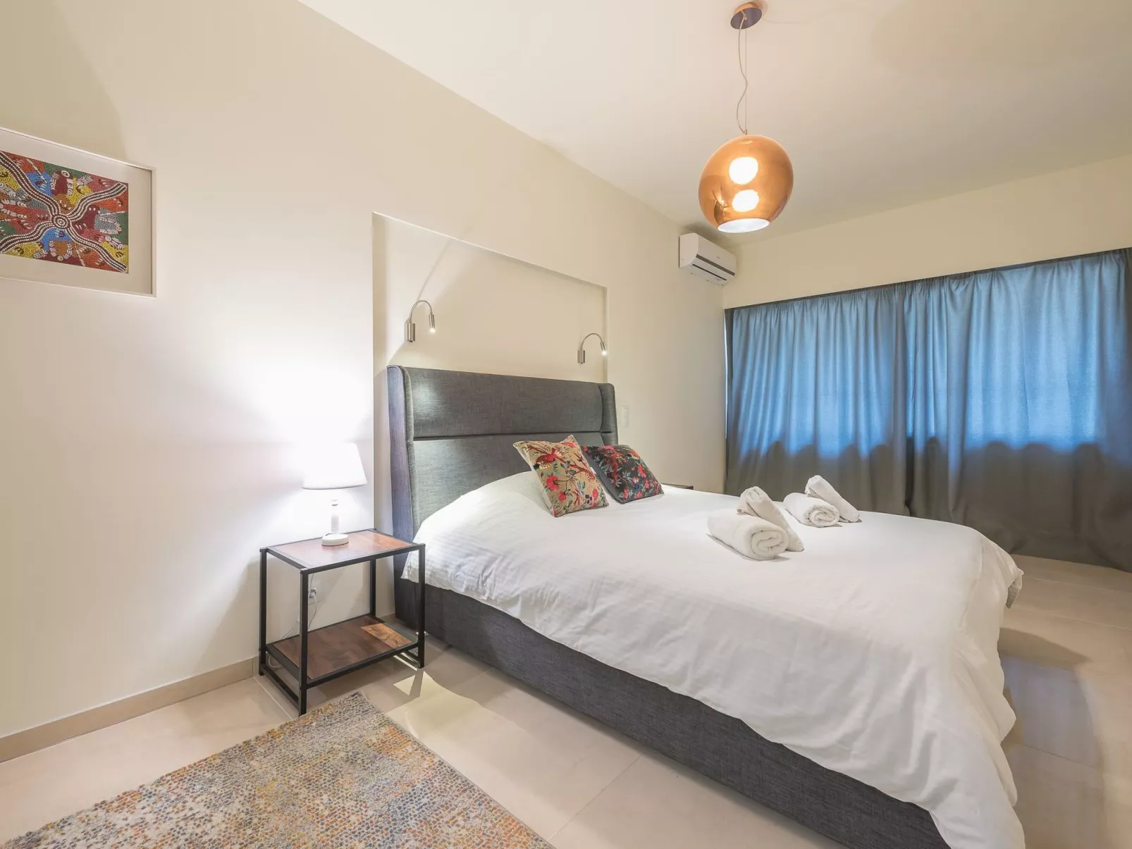 Stilvolle 2 Schlafzimmer, nur wenige Schritte von Fokionos Negri-Binnen