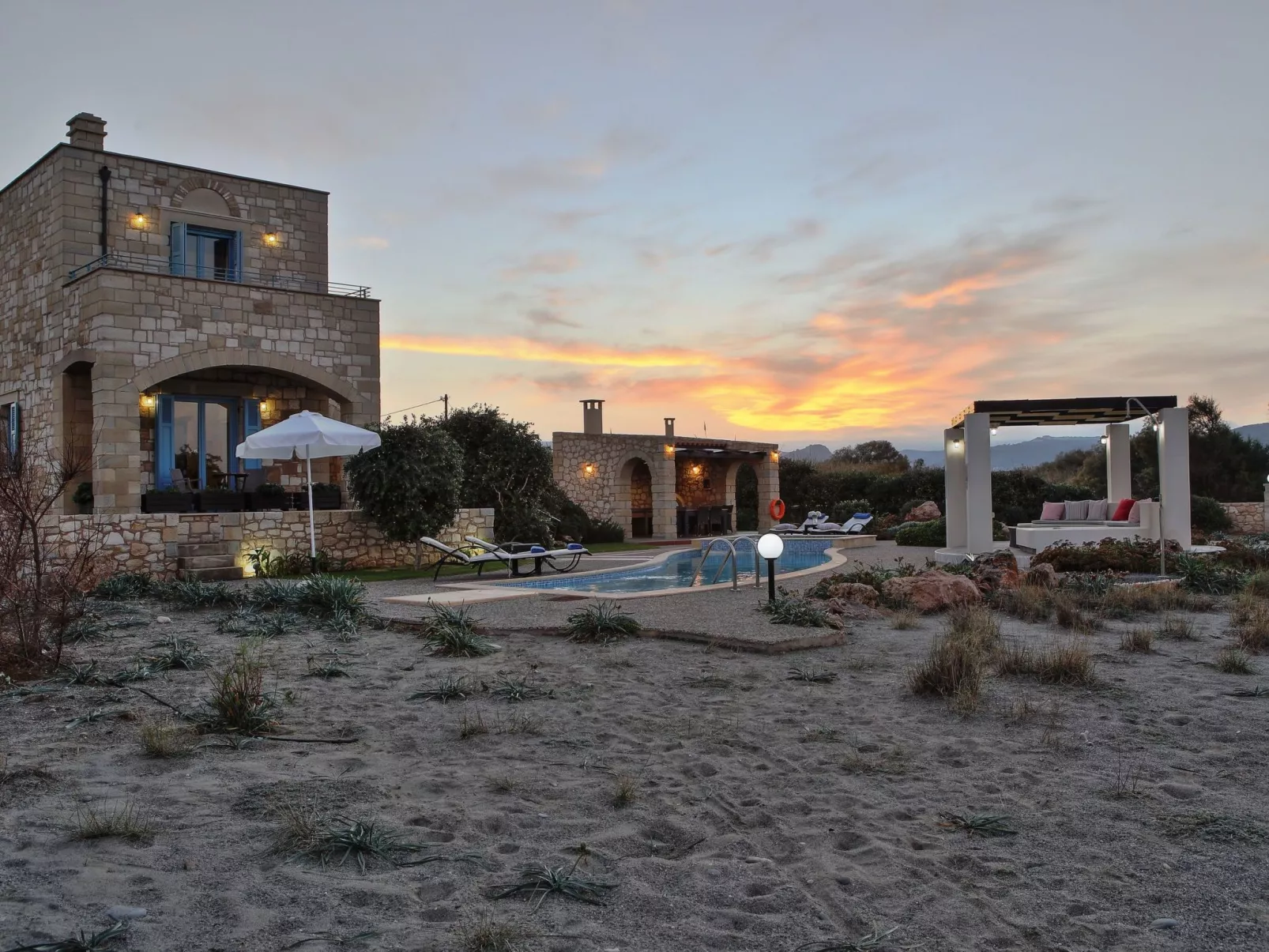 In Kolimvari mit privatem Pool-Buiten