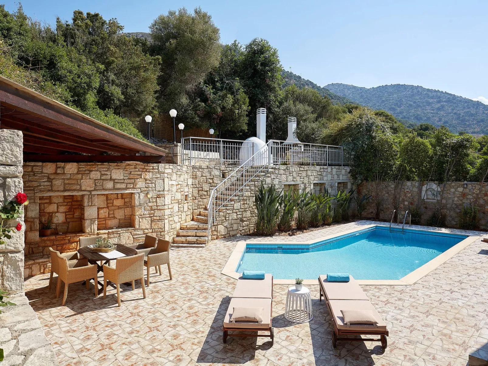 Dioni für 6 Personen und 1 Kind-Image-tags.info