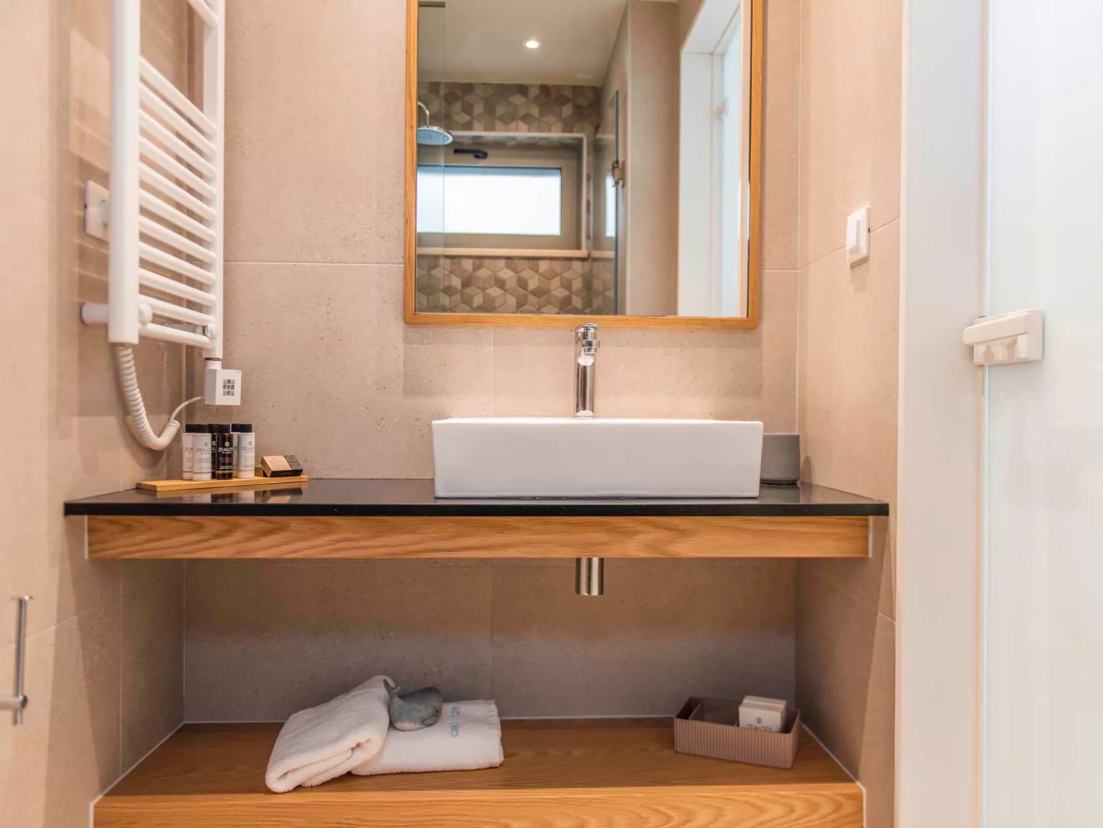 Villa Vista I''Free'' Beheizter Pool, atemberaubender Meerblick-Binnen