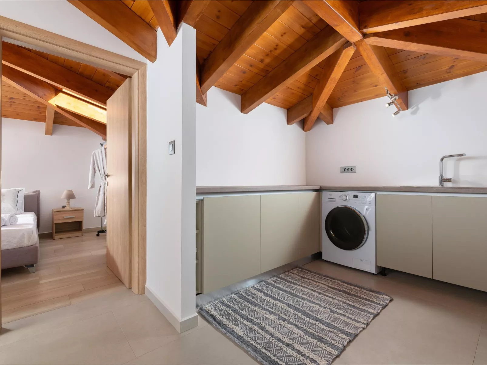 Luxus-Villa Panthea auf der Insel Rhodos-Image-tags.info