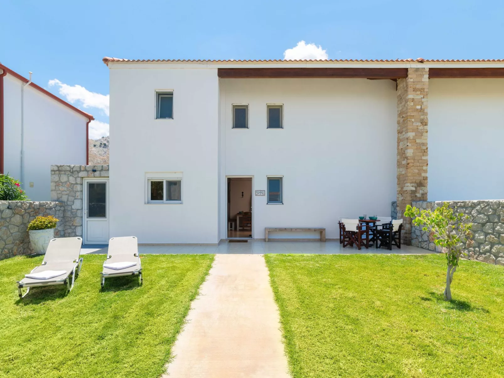 In Kolympia mit privatem Garten - Buiten