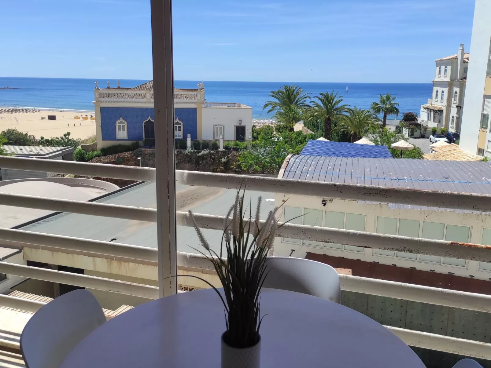 "Peixes" mit Blick auf das Wasser-Buiten