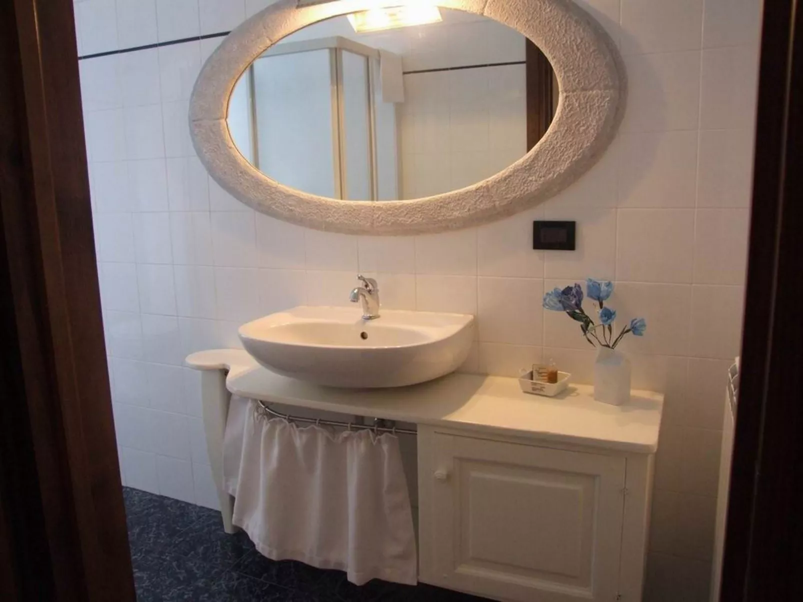 Villa 'Castagno' mit Pool-Binnen