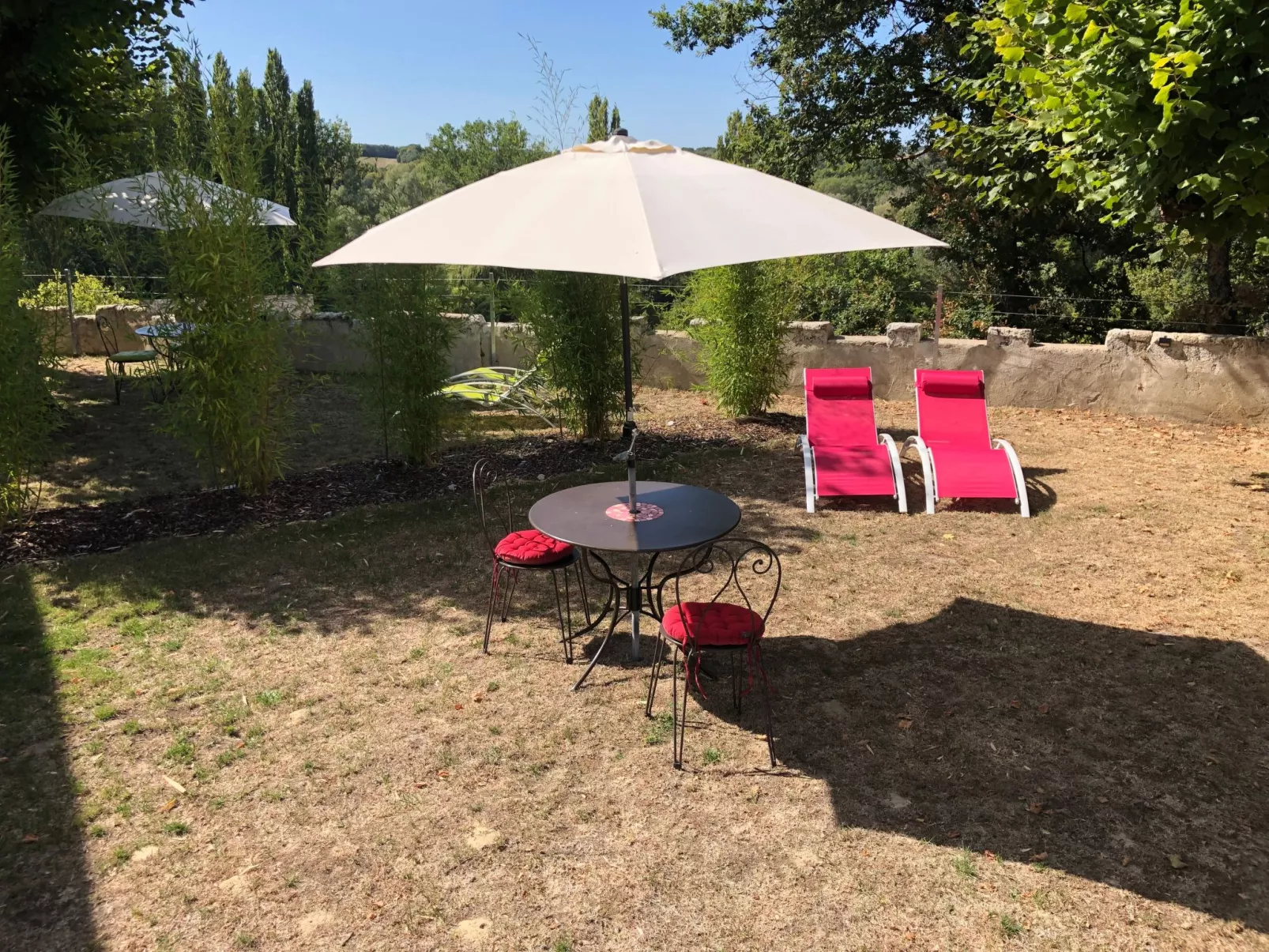 Cottage Parc 70m2 mit Pool in Azay le rideau-Image-tags.info