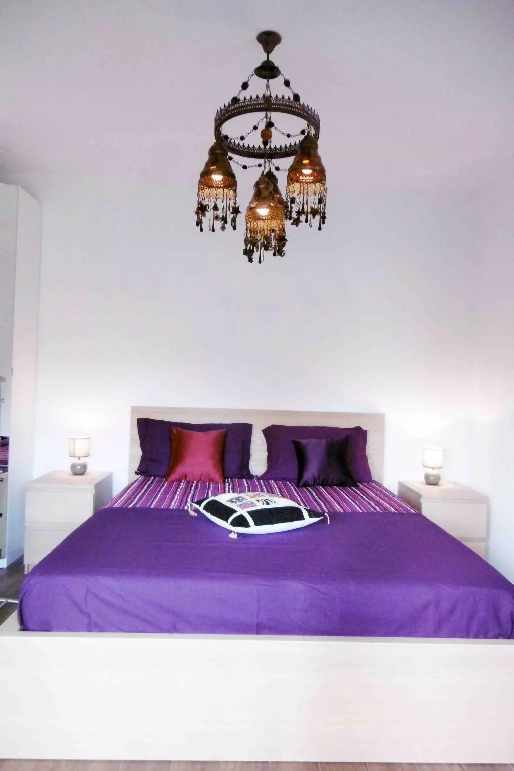 Appartement mit Infinity-Pool-Binnen