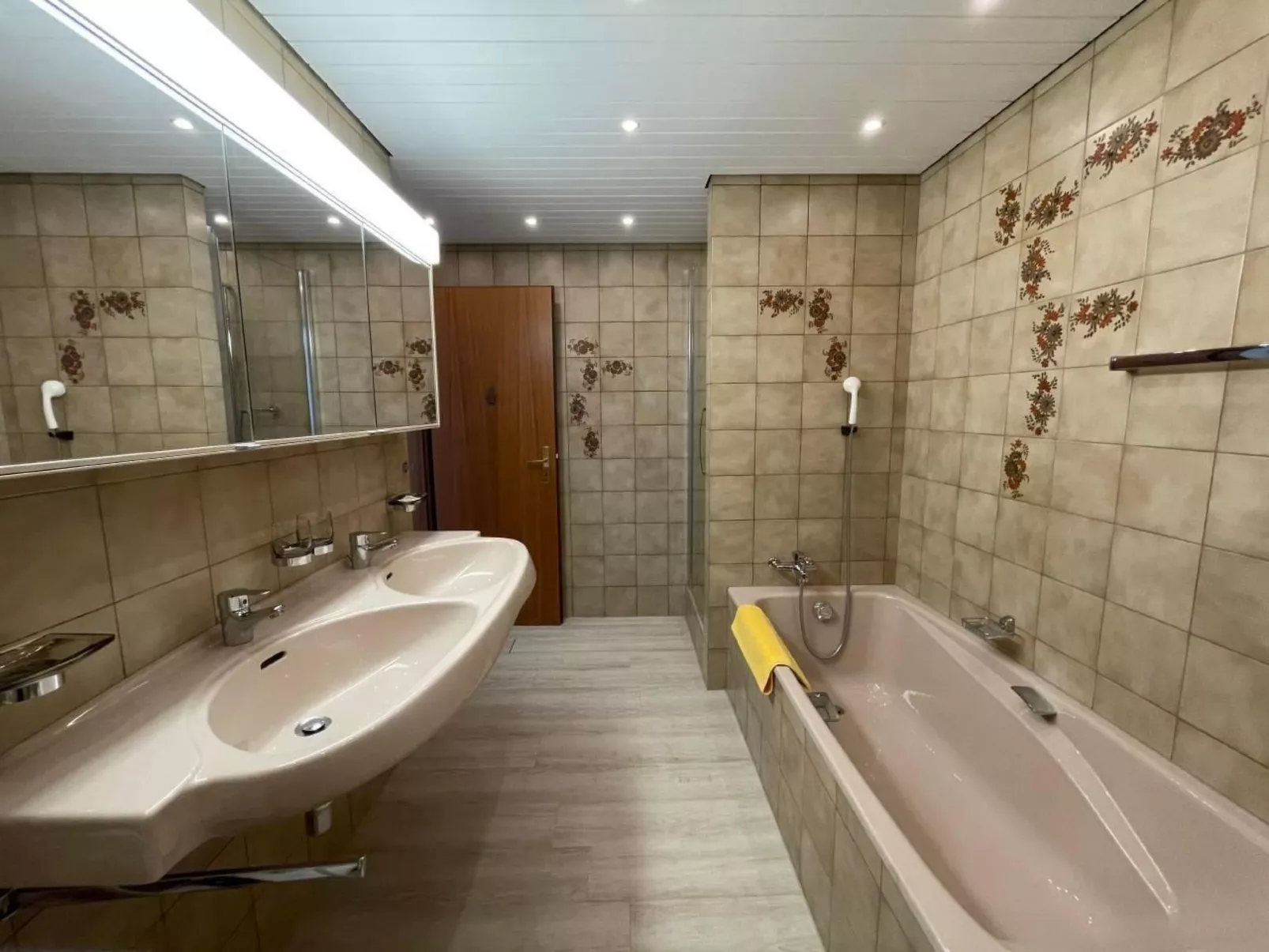 Orto degli Angioli-Binnen