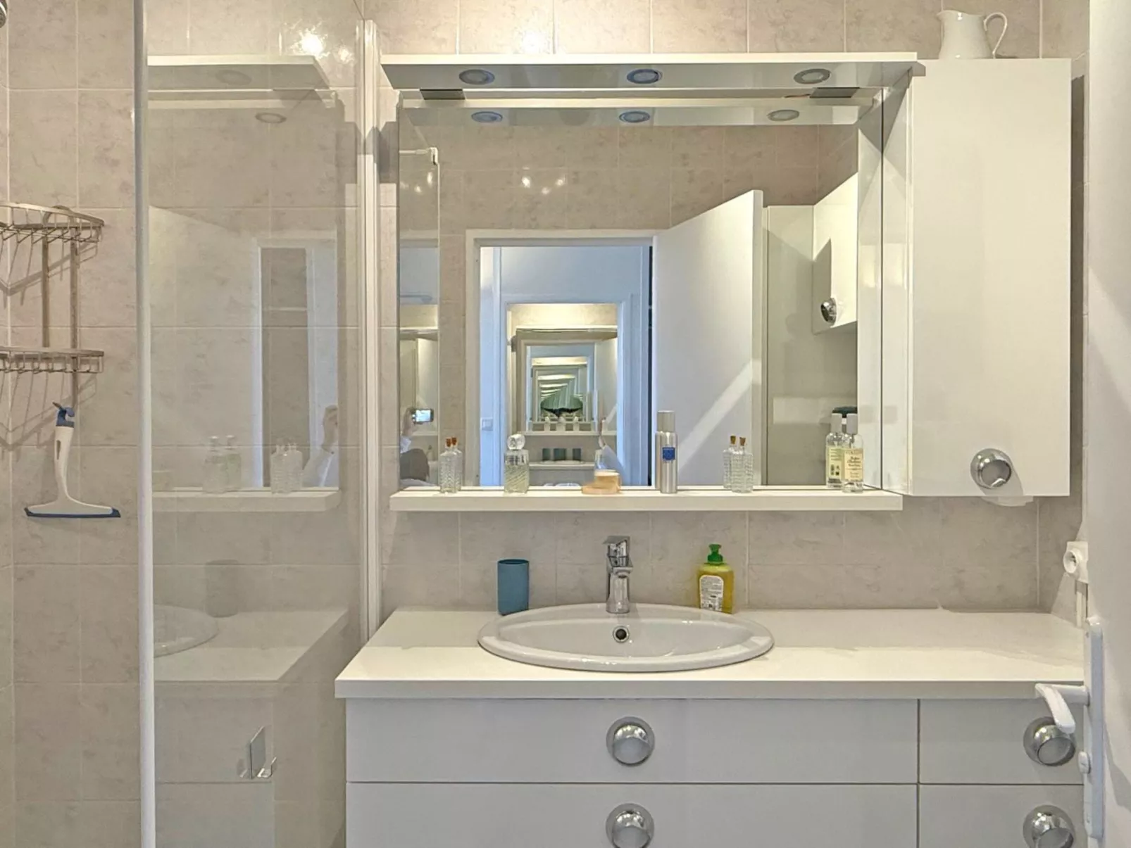 Appt T3 - Clim - Vue fleuve - Sainte Maxime - Binnen