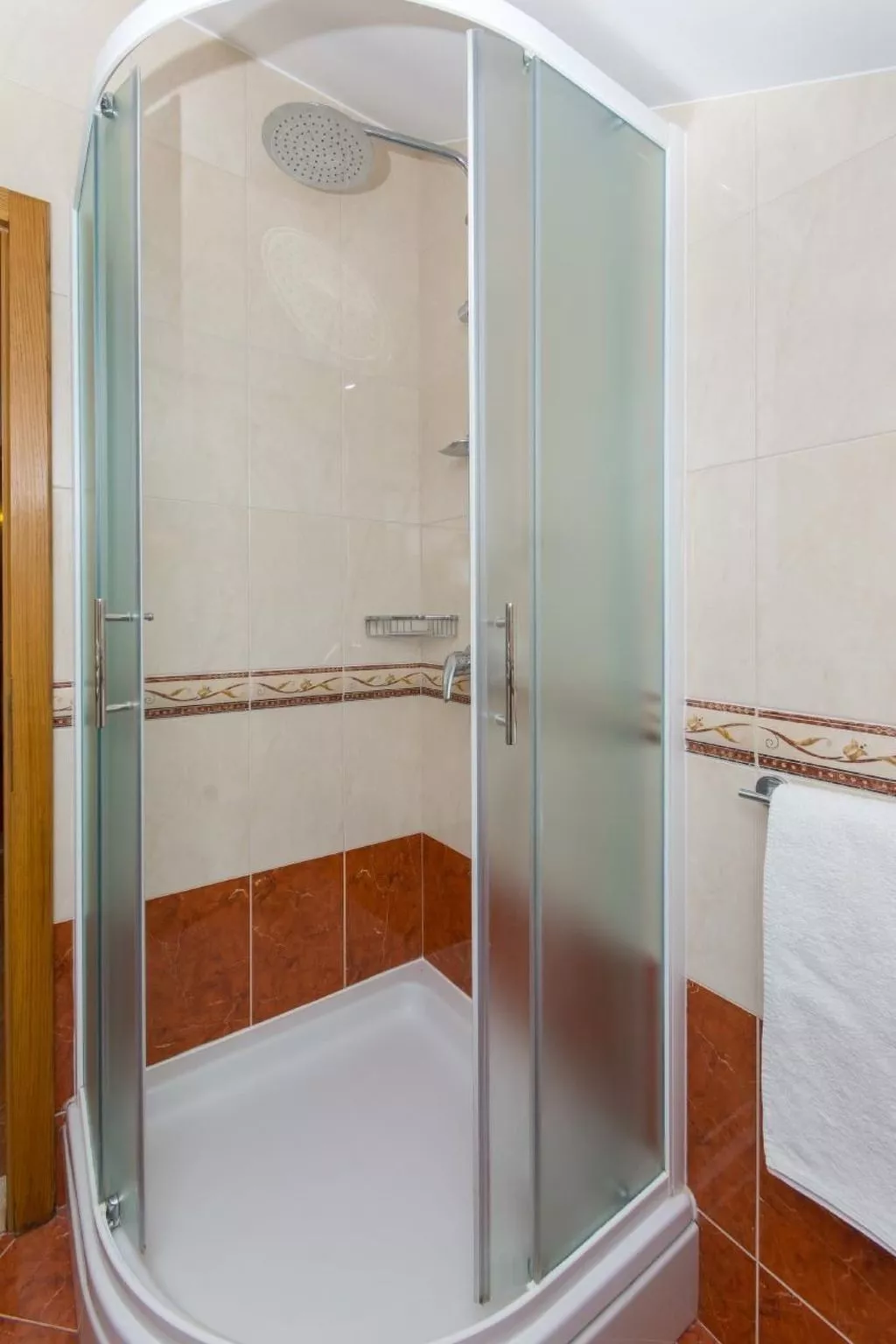 Modernes Apartment mit Meerblick-Binnen