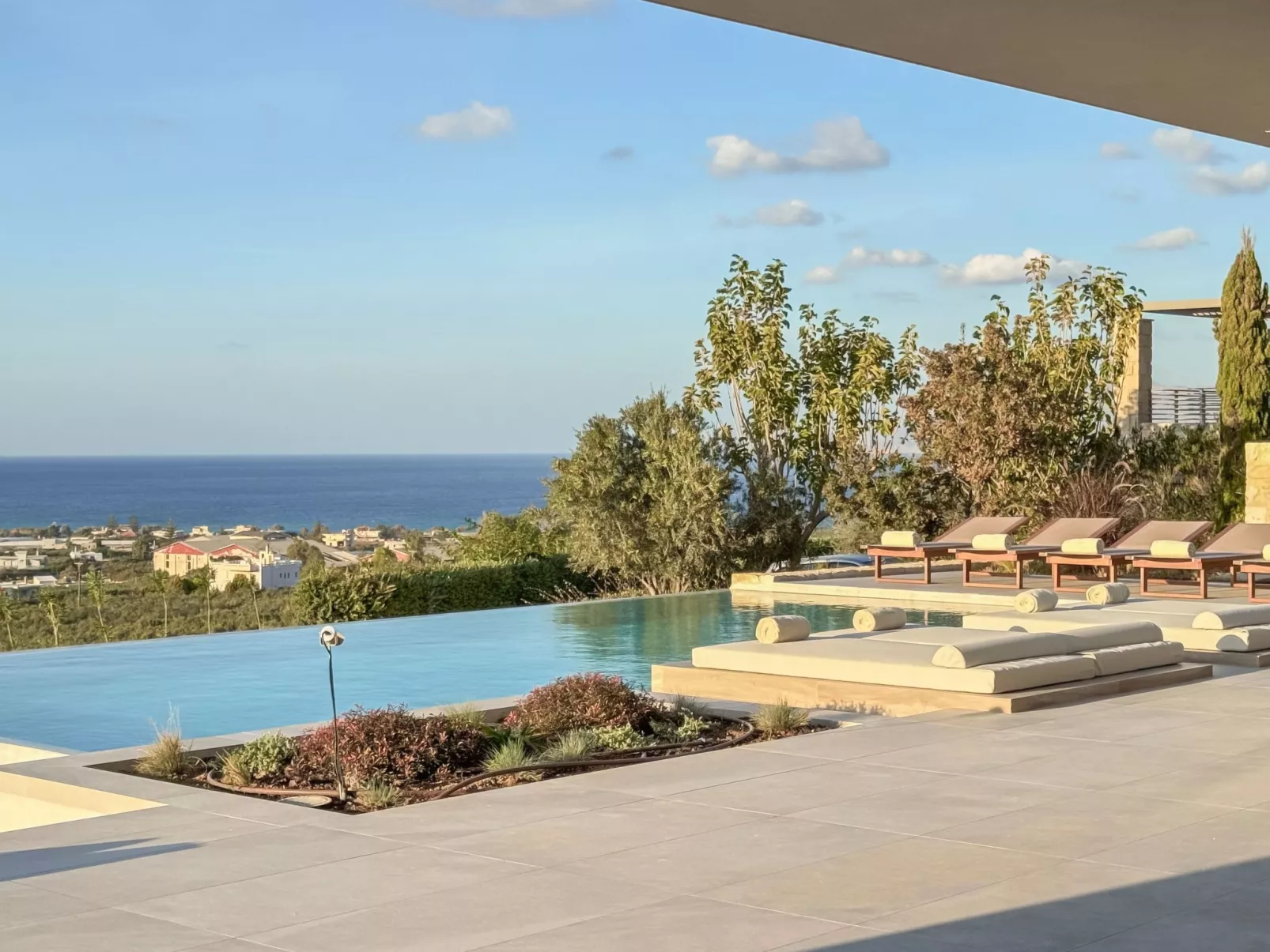 Villa Utopia 5 Schlafzimmer-Binnen