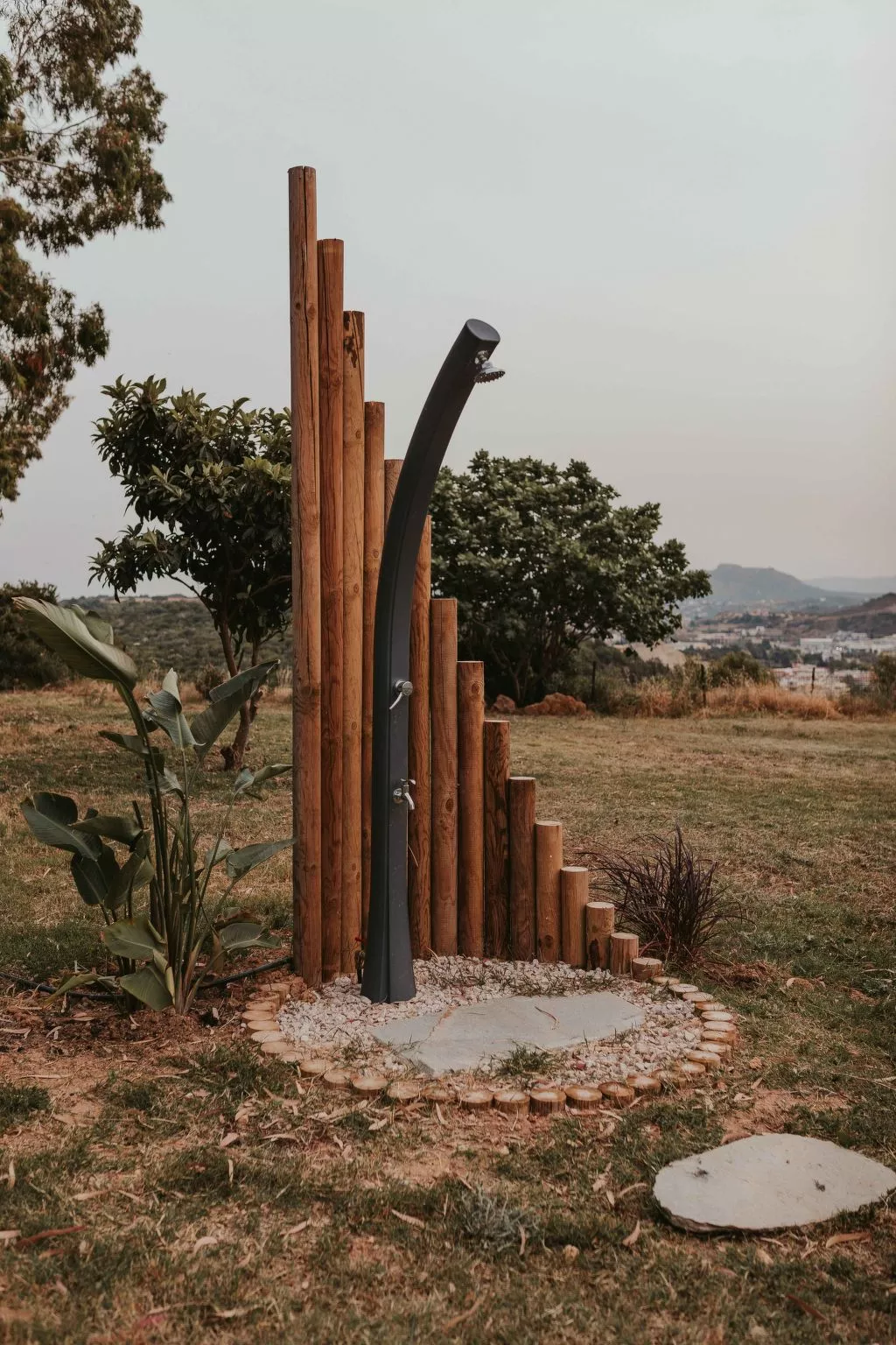 Villa Maya mit Pool und Bergblick-Buiten