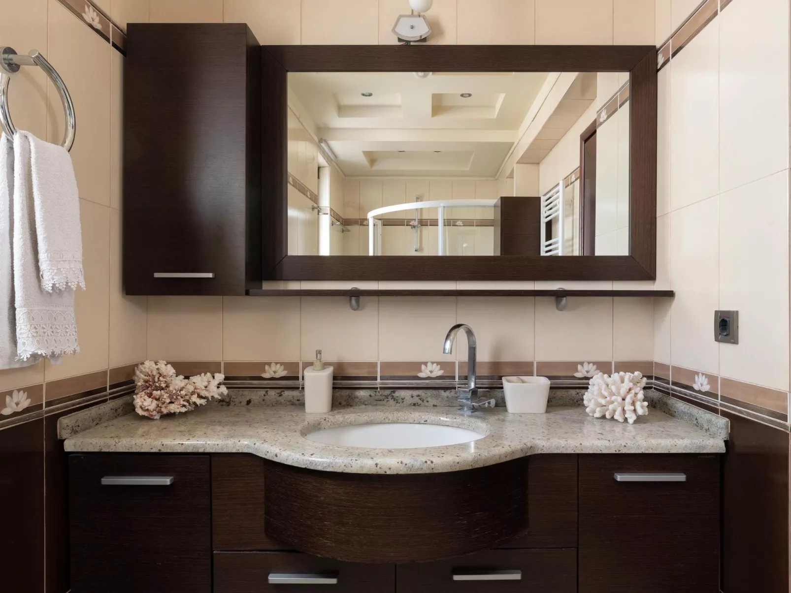 Villa Vergio in der Nähe des Strandes-Binnen