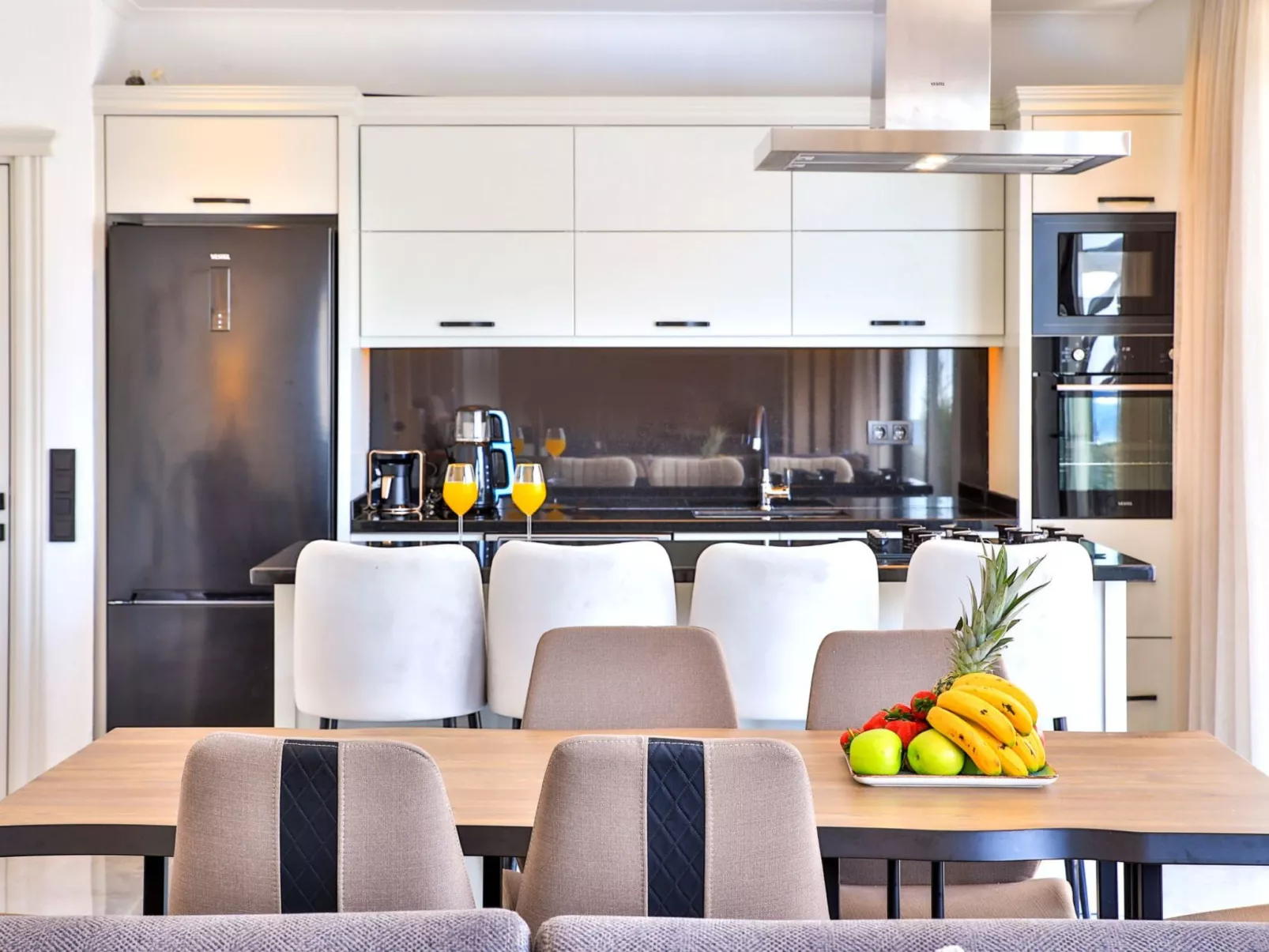 In Kalkan mit Privatem Pool-Binnen