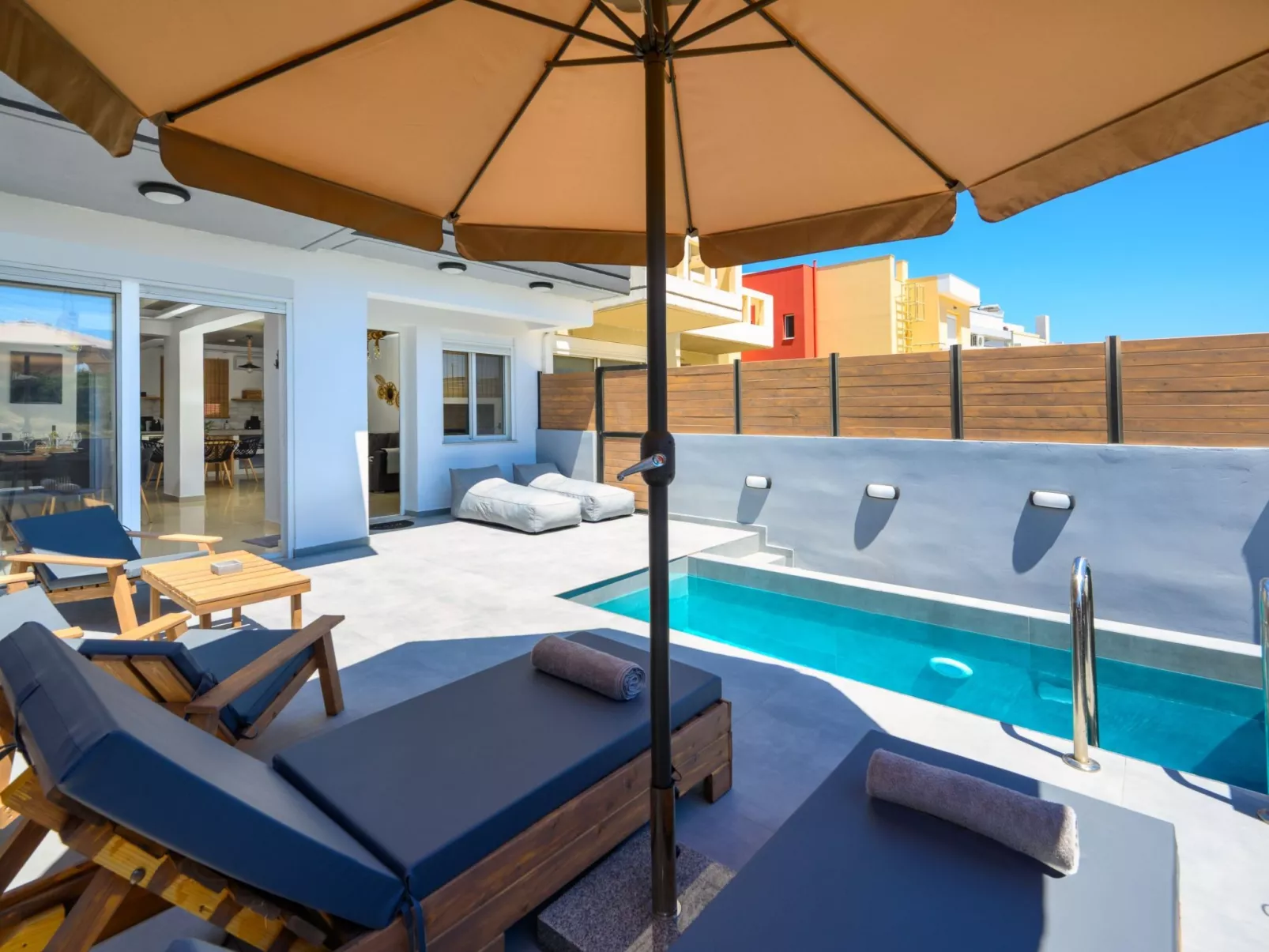 Armonikon Pool Villa 3-Binnen