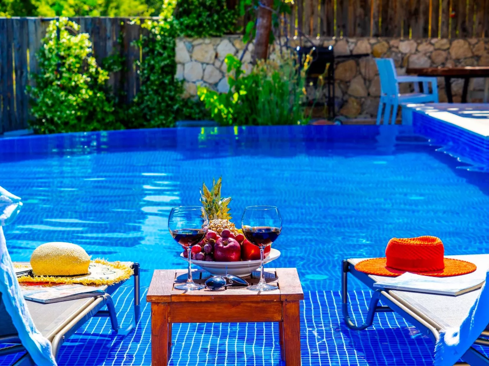 Rustikale Natursteinvilla mit Bergblick in Kalkan-Binnen