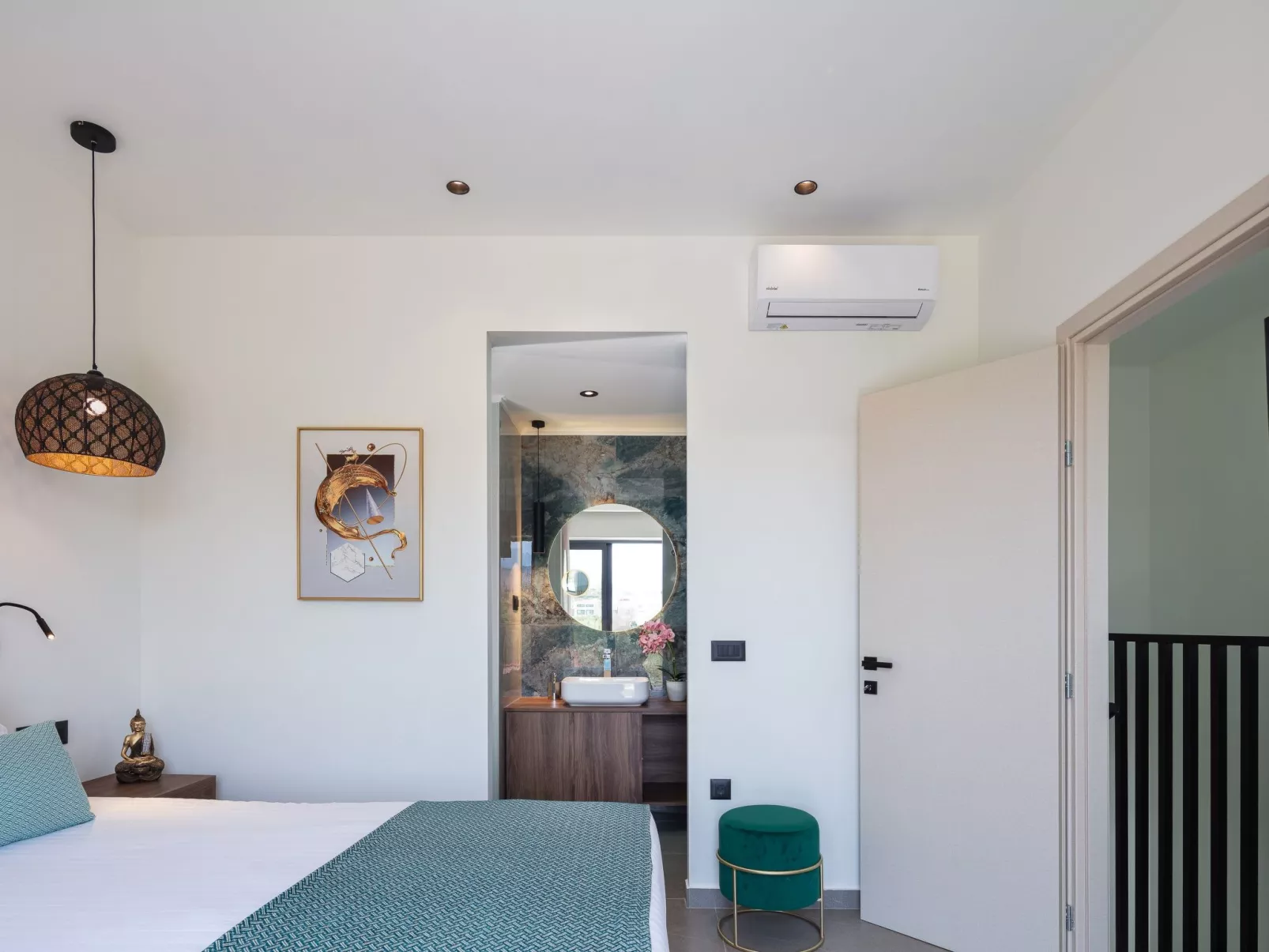 VillaSaints I - Pool und BBQ, Spaziergang zum Strand-Image-tags.info