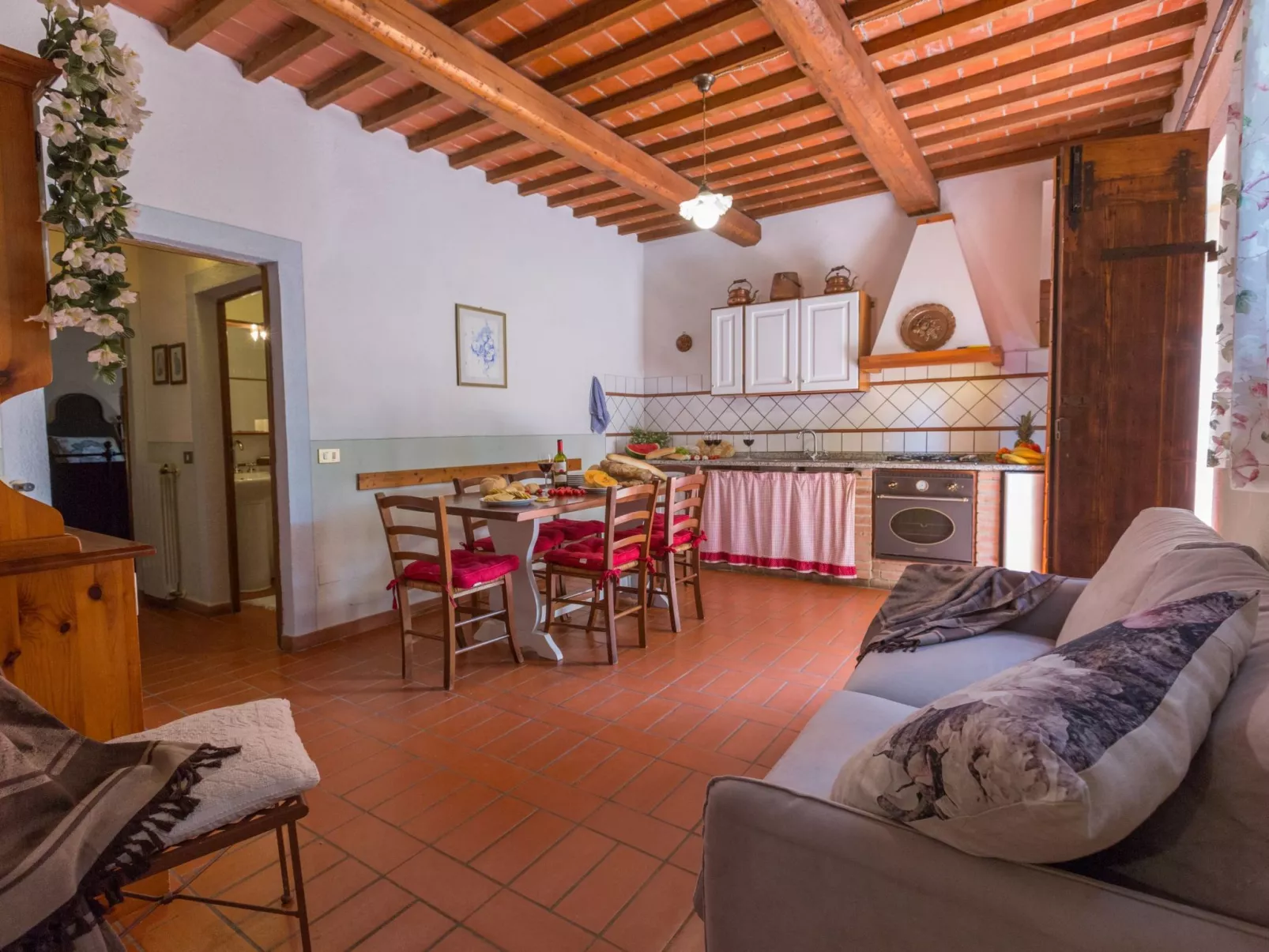 Rosa Canale' Wohnung mit Gemeinschaftspool-Binnen