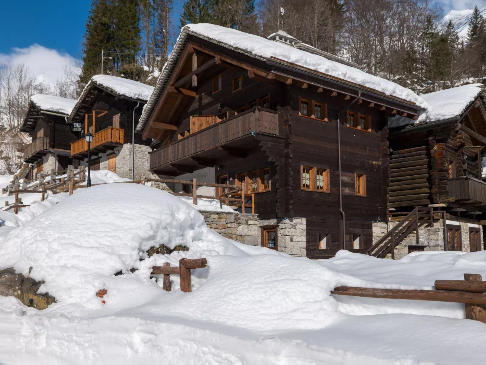 Chalet Borgo Walser Testa 7-Buiten