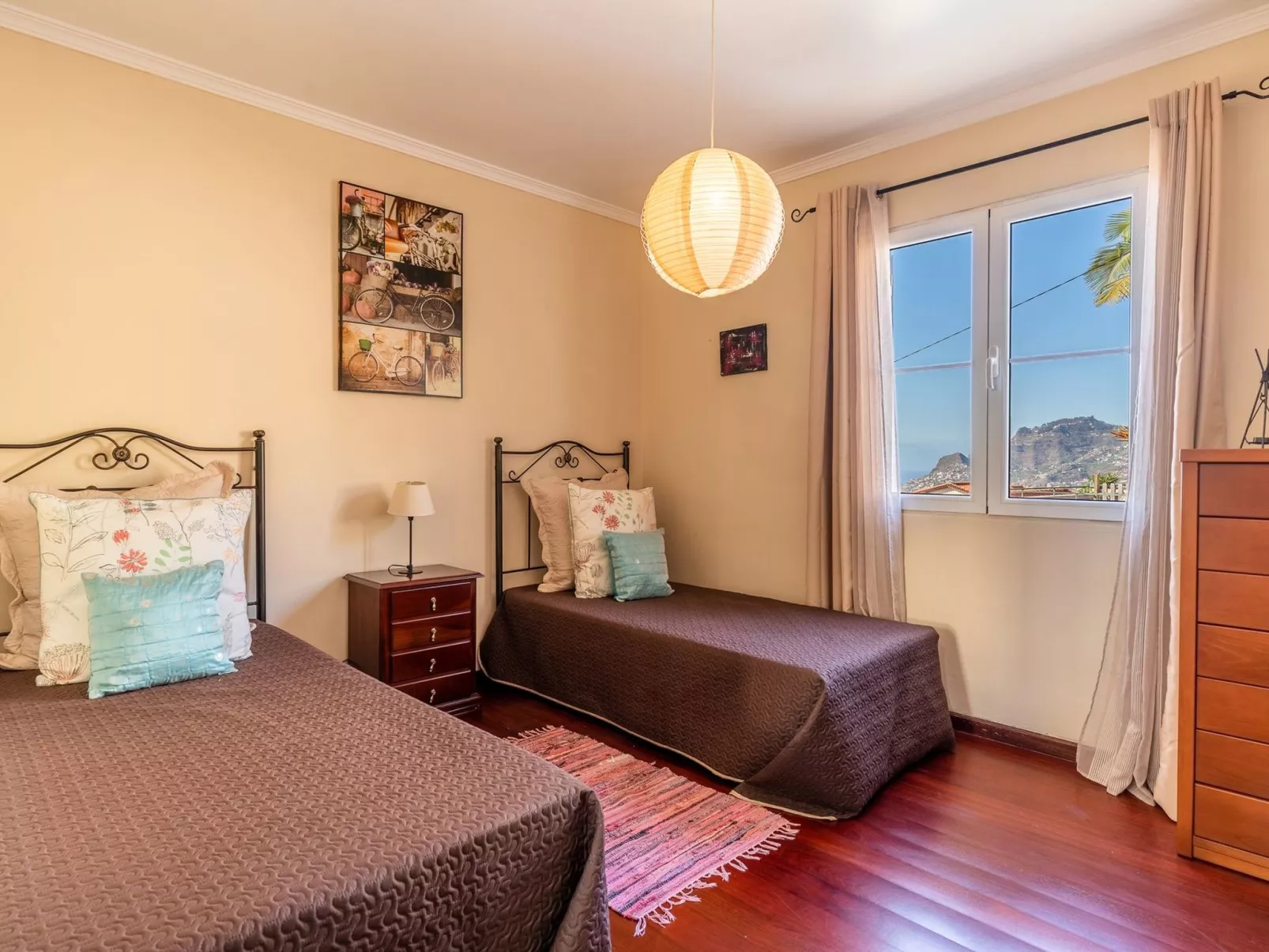 "Barcelos" mit Balkon-Binnen