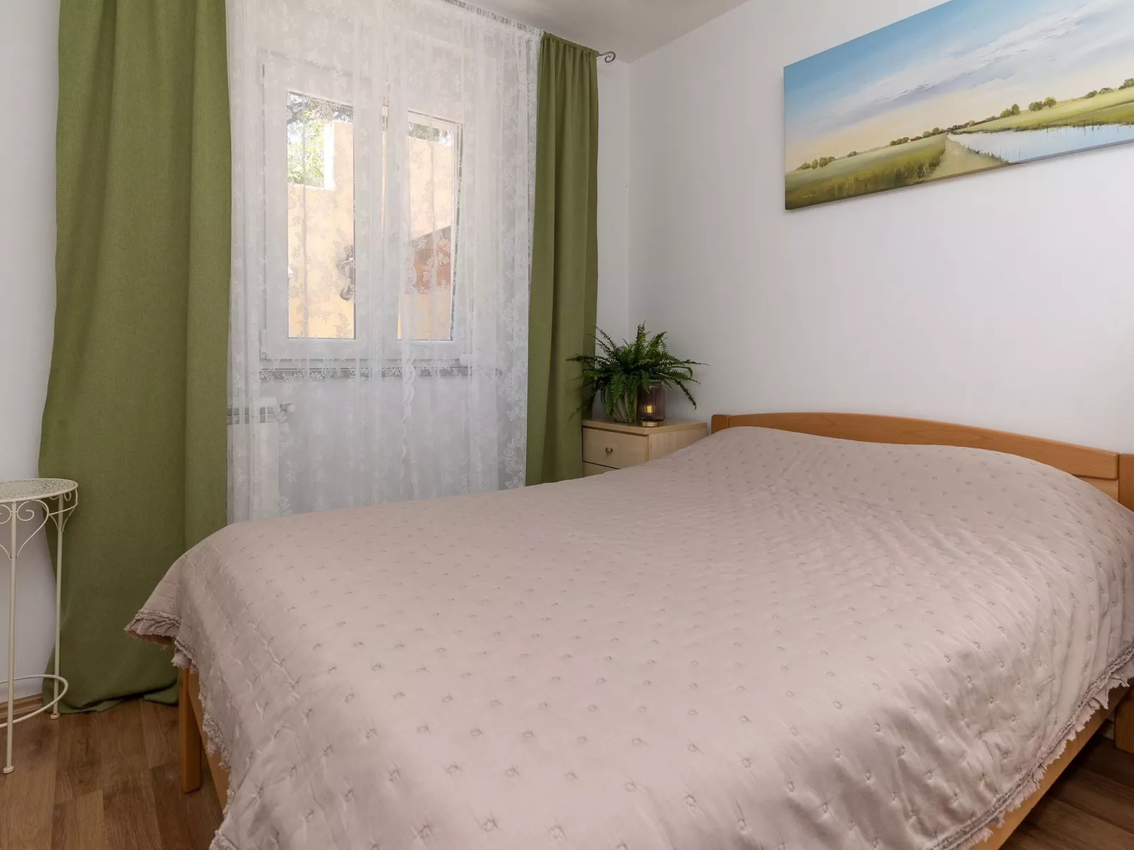 Ferienvilla mit privatem Pool-Binnen