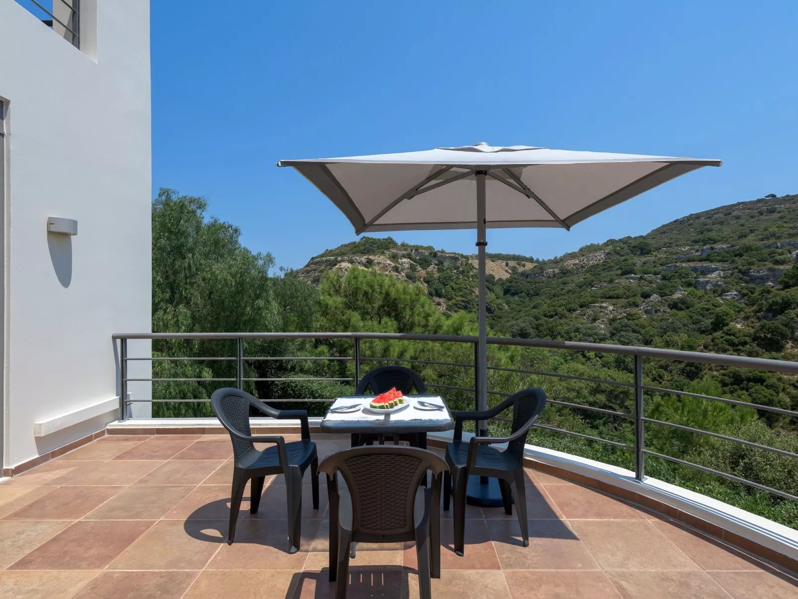 Ixian Hilltop Villa-Buiten