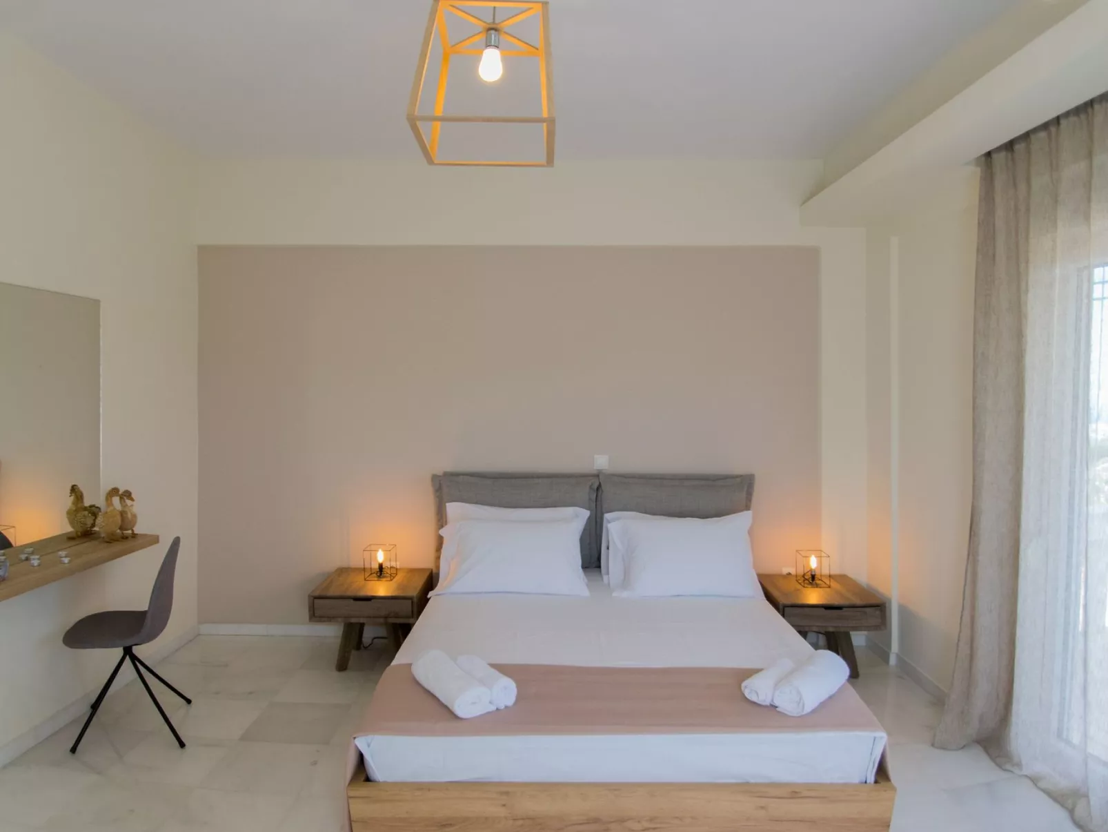 Villa mit Infinity-Pool und BBQ, Nähe zum Strand-Image-tags.info