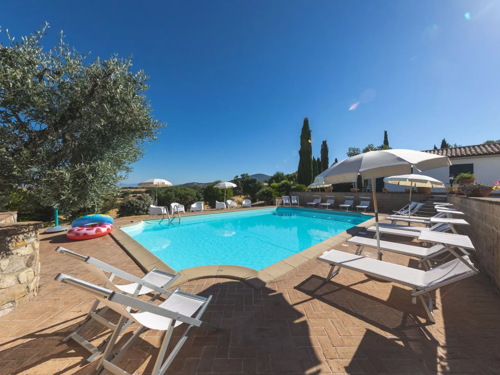 Ferienvilla 'Irene' mit privatem Pool-Buiten