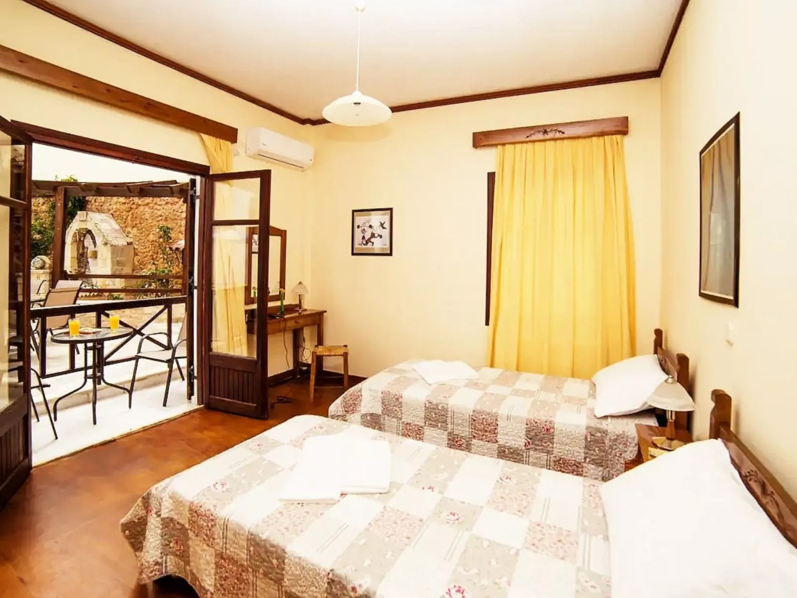 Villa Amarandos-Binnen