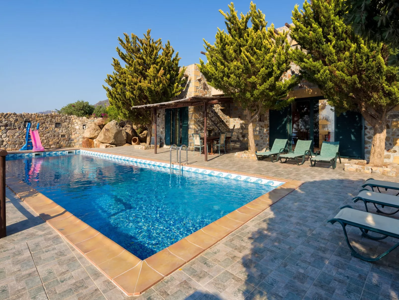 Traditionelle Villa mit Pool und Meerblick Elafonissi-Image-tags.info