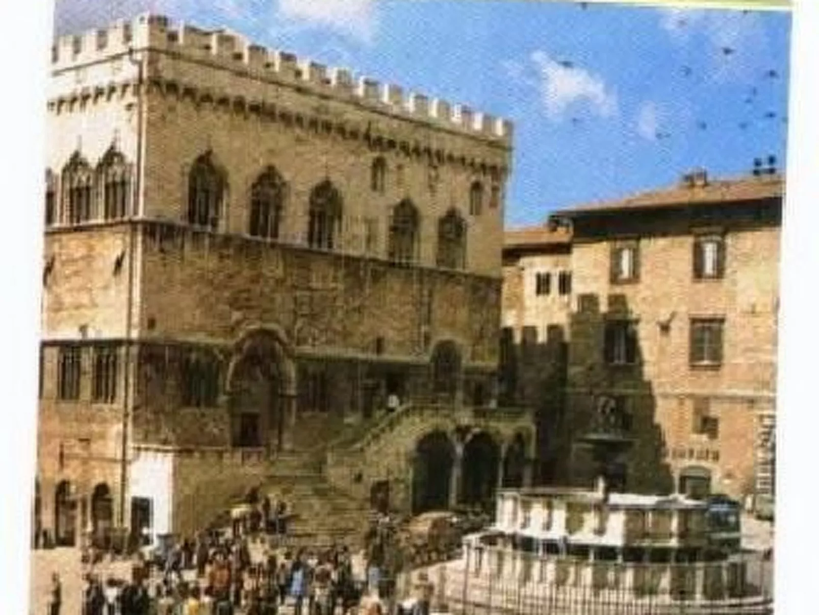 NICE LITTLE FLAT IN THE  GREENERY  IN PERUGIA-Buiten