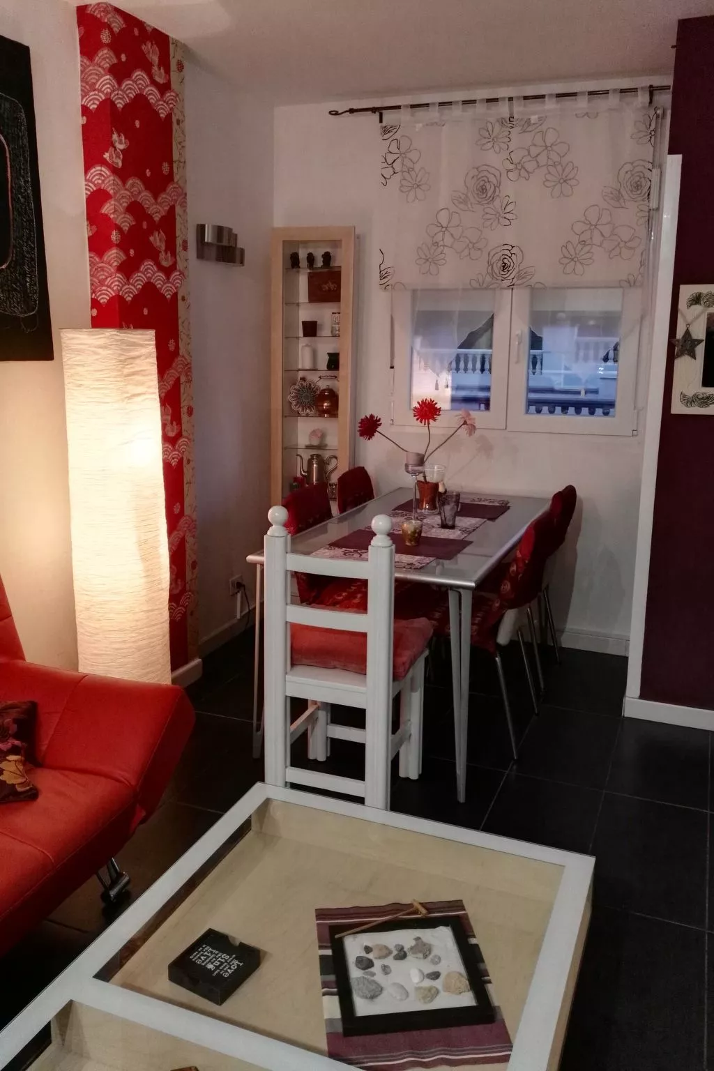 Appartement mit Balkon in einem Komplex mit Gemeinschaftspool am Meer-Binnen