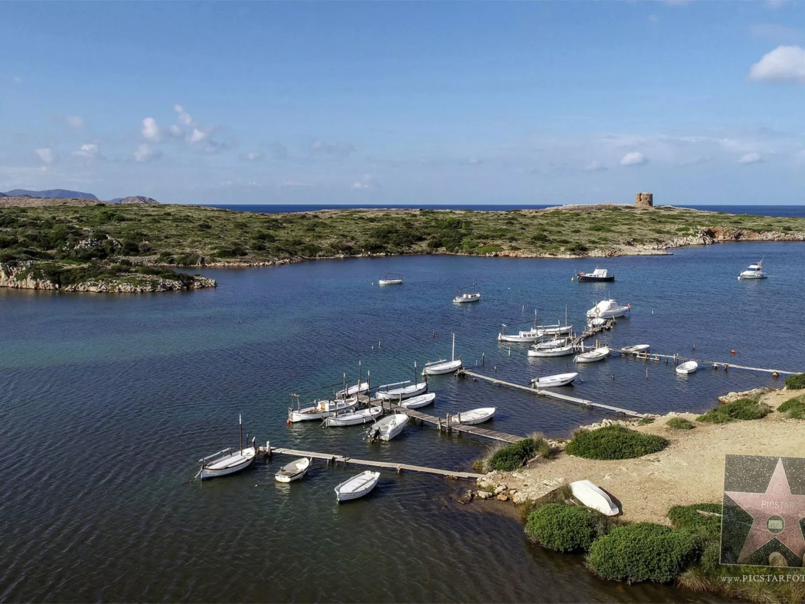 Moderne, frische Familienvilla Allondra - Buiten