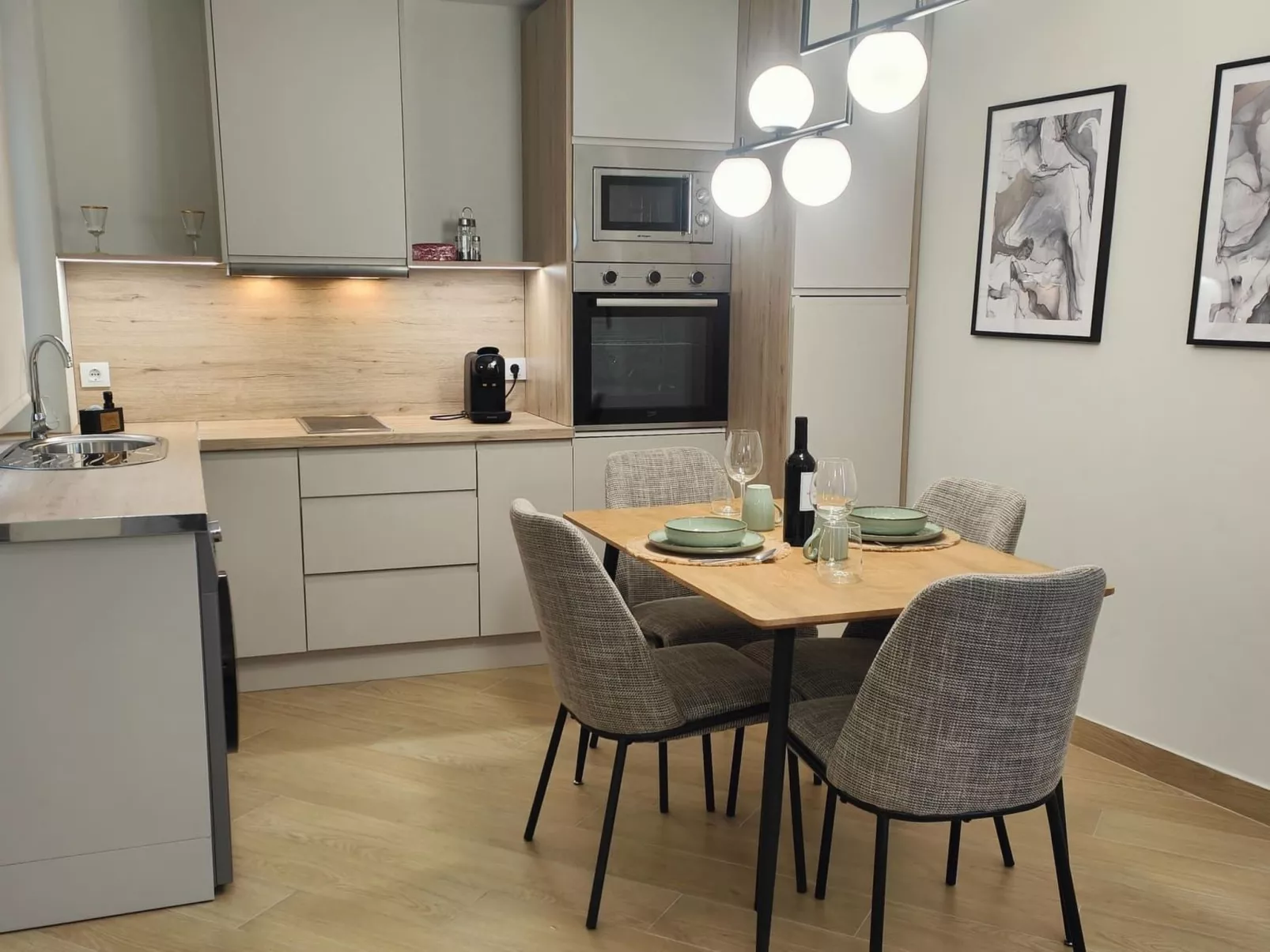 "Leather Loft Rural"-Image-tags.info