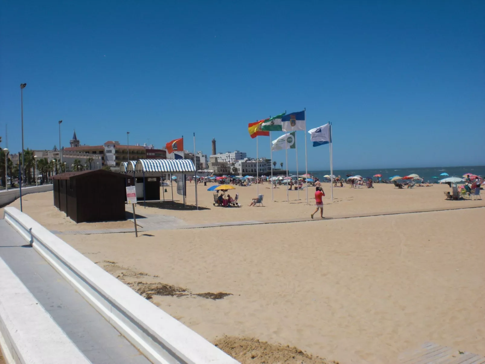 Touristenwohnung "Apartment" mit Terrasse-Buiten