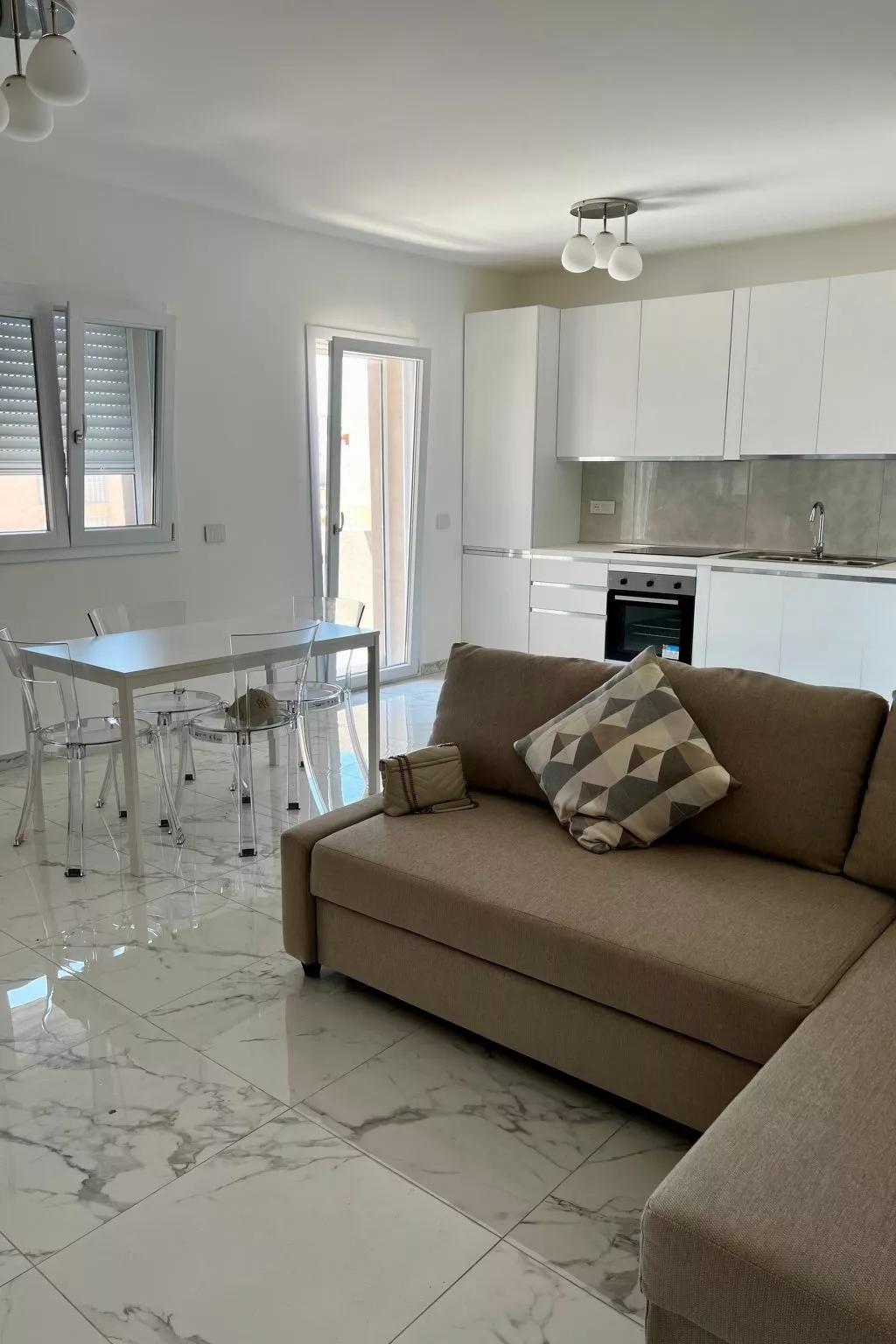 Portoammare' Wohnung mit Balkon - Binnen