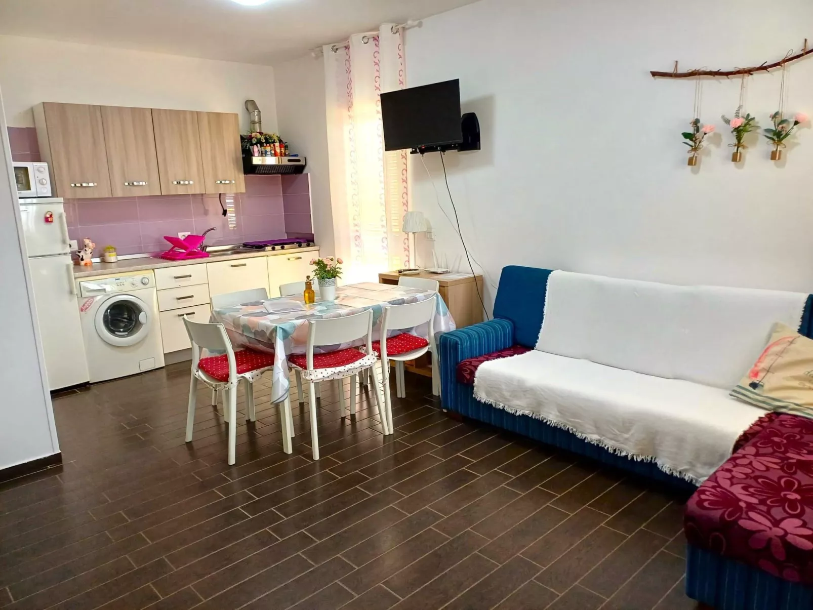 'Granatapfel' mit Pool-Binnen