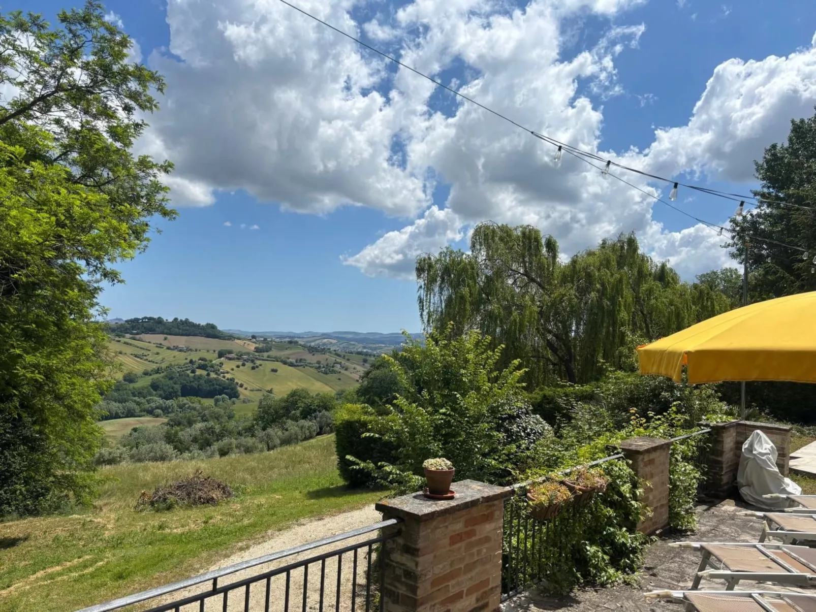 Ferienvilla 'Secret Montegiorgio-Buiten