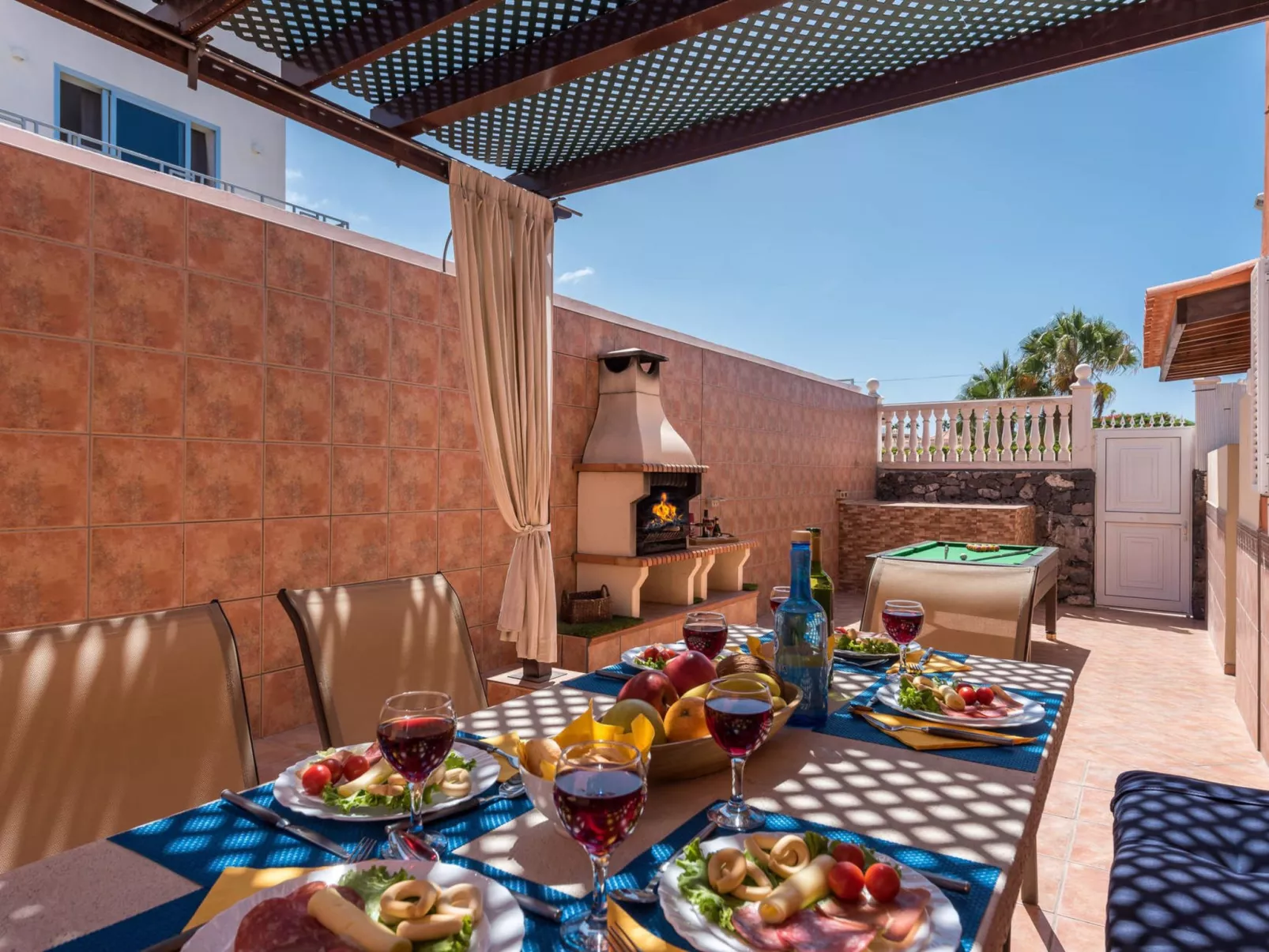 Villa Naranja mit beheiztem Pool und Meerblick-Image-tags.info