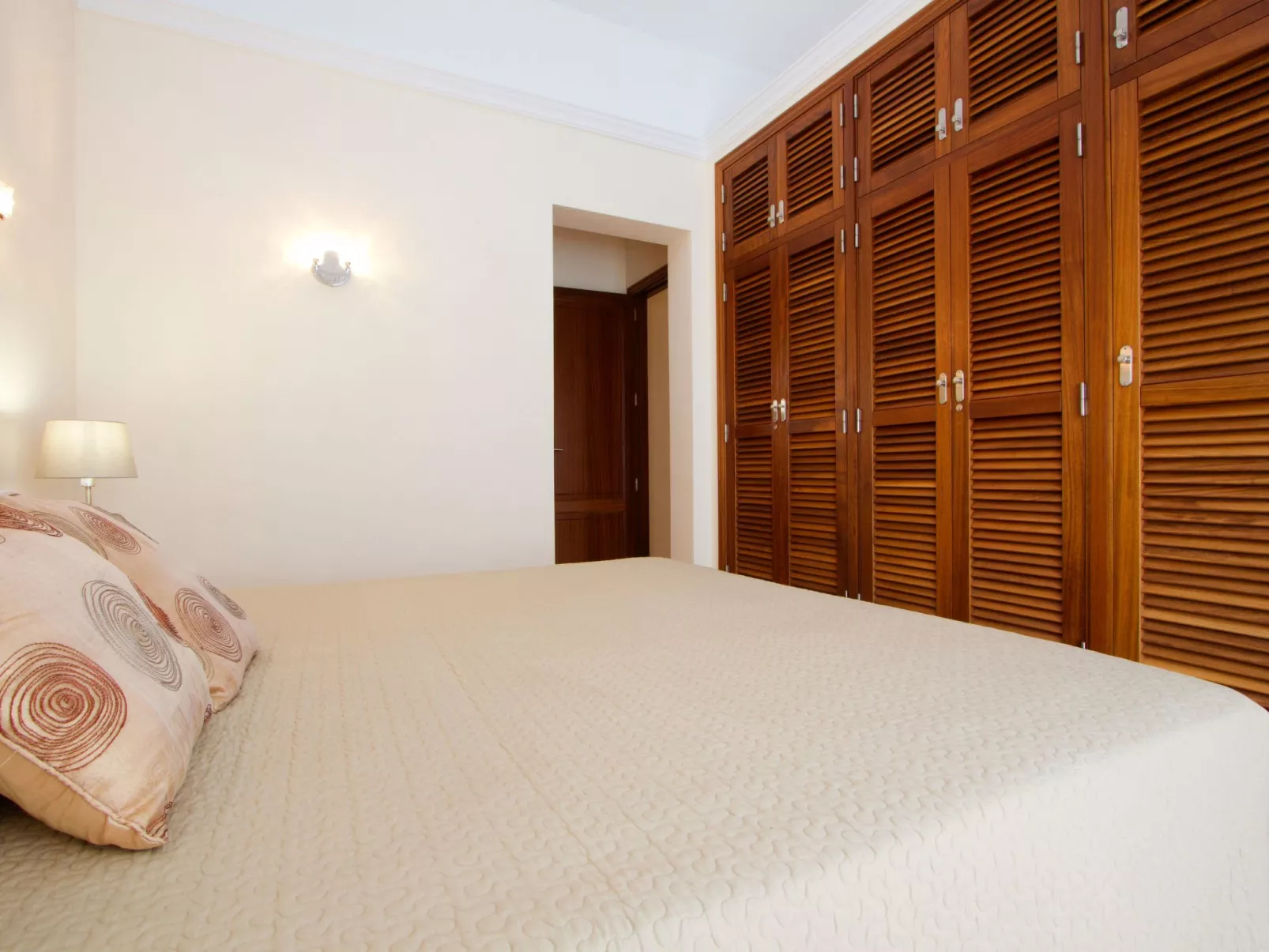 Charmantes Ferienhaus in Yaiza mit Privatem Pool-Binnen