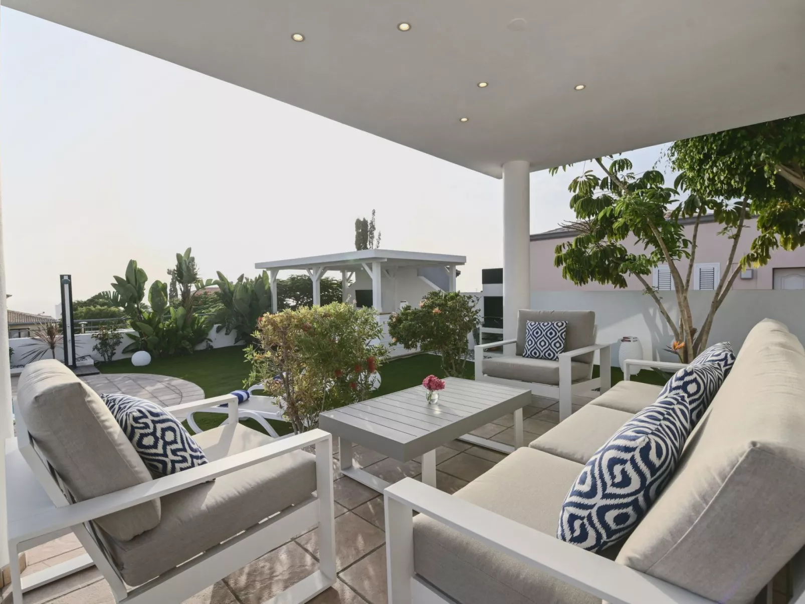 In Adeje mit privatem Pool-Binnen